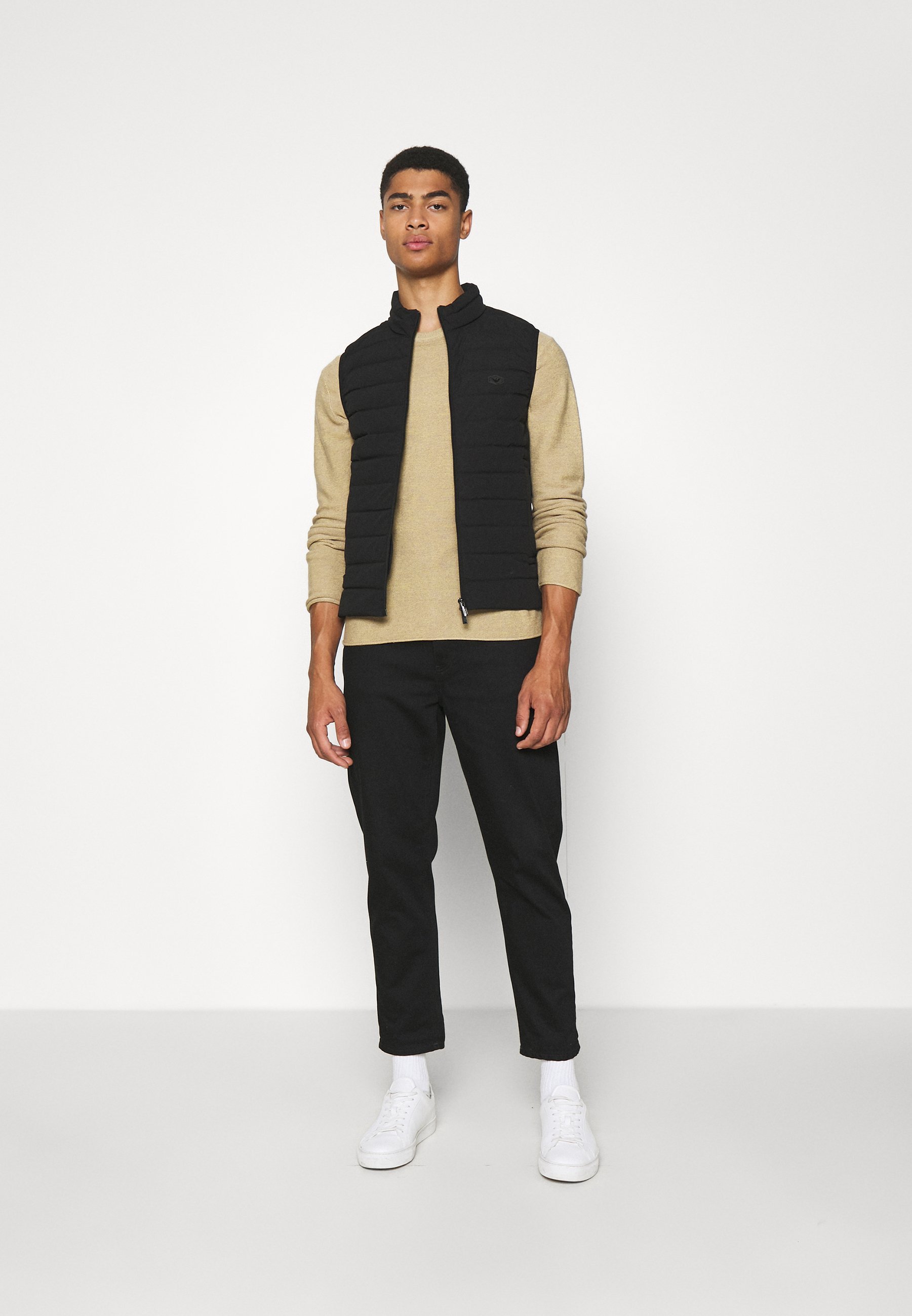 Emporio Armani DOWN WAISTCOAT - Vest - nero