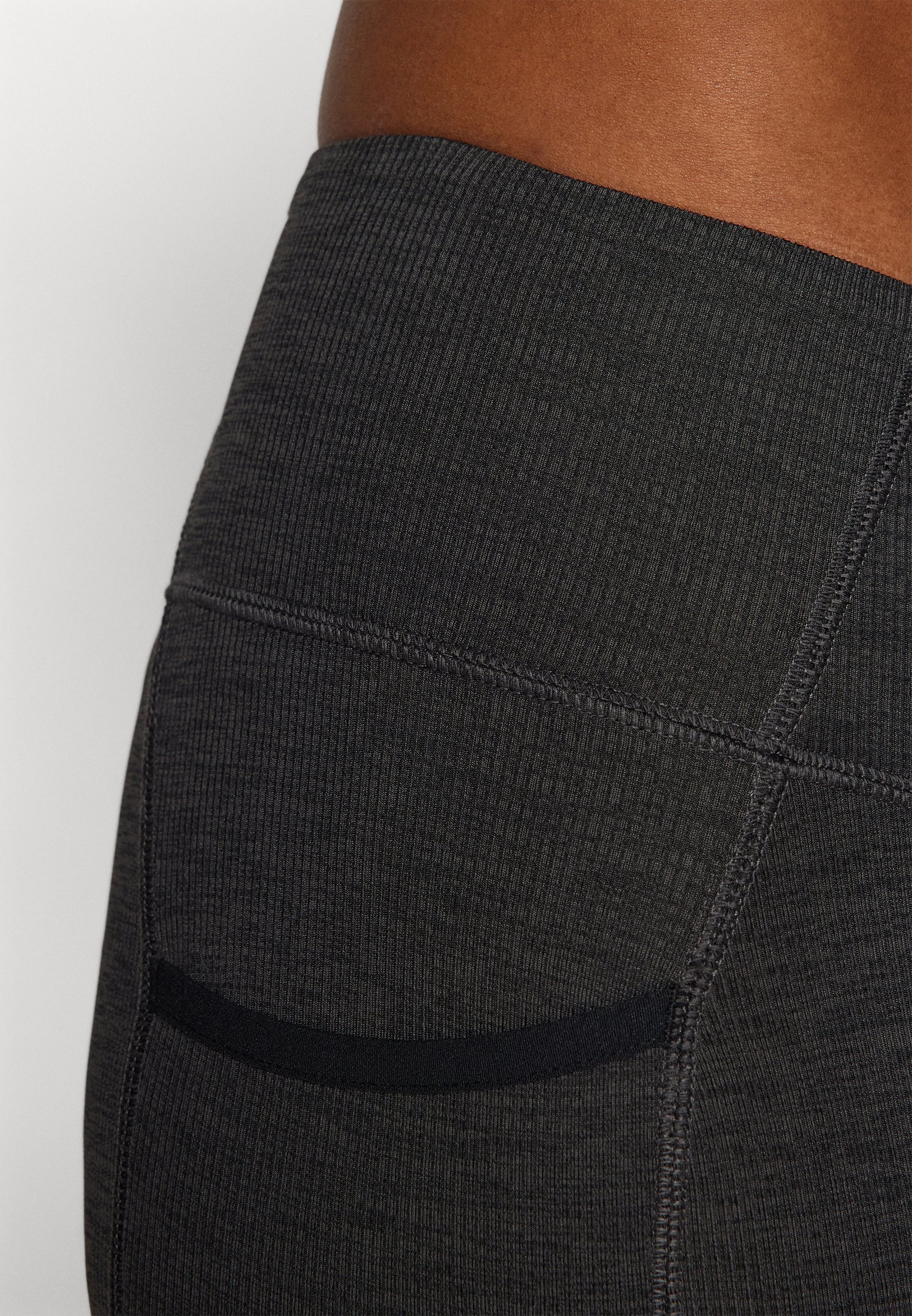 Columbia COLUMBIA MOVE™ LEGGING - Leggings - Schwarzmeliert