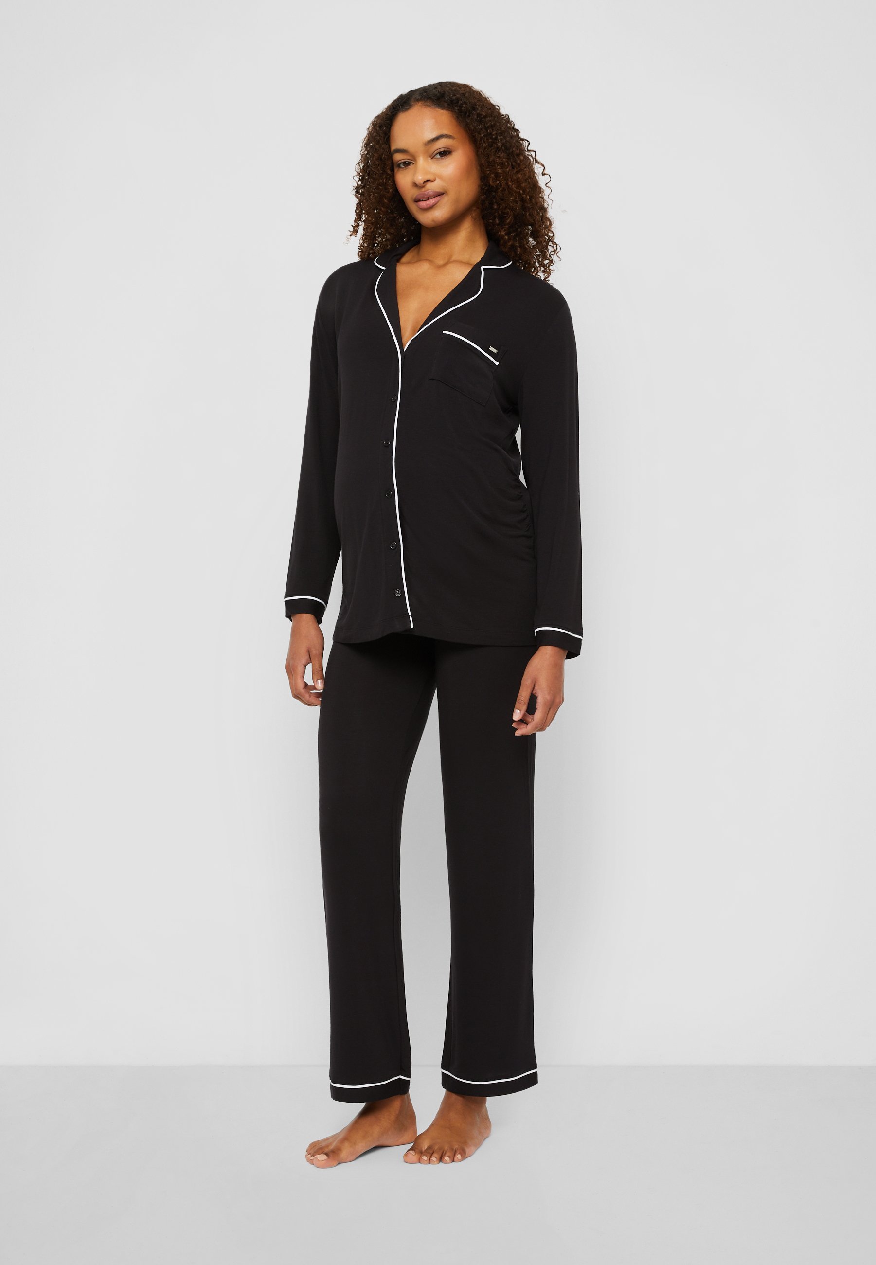 LASCANA MATERNITY - Pyjamassett - svart/hvit
