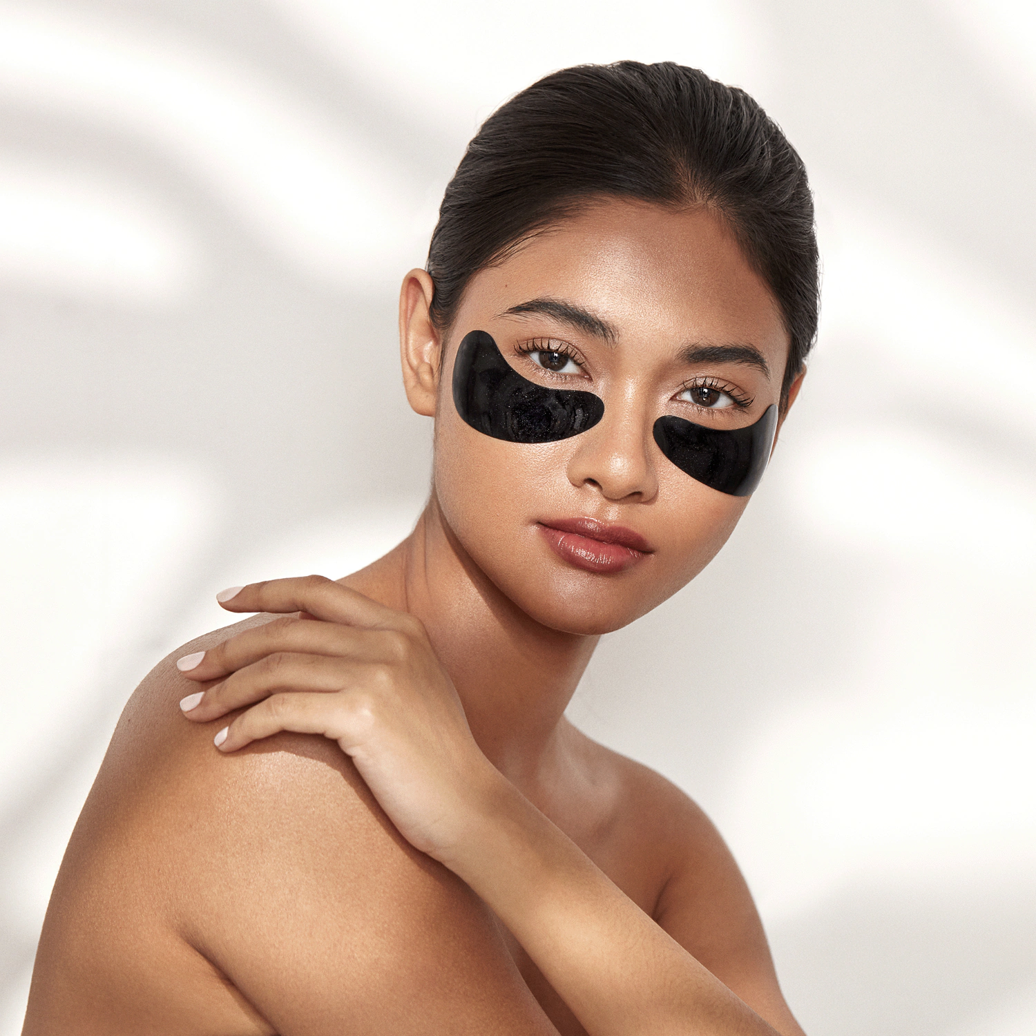 111Skin Celestial Black Diamond Eye Mask Box