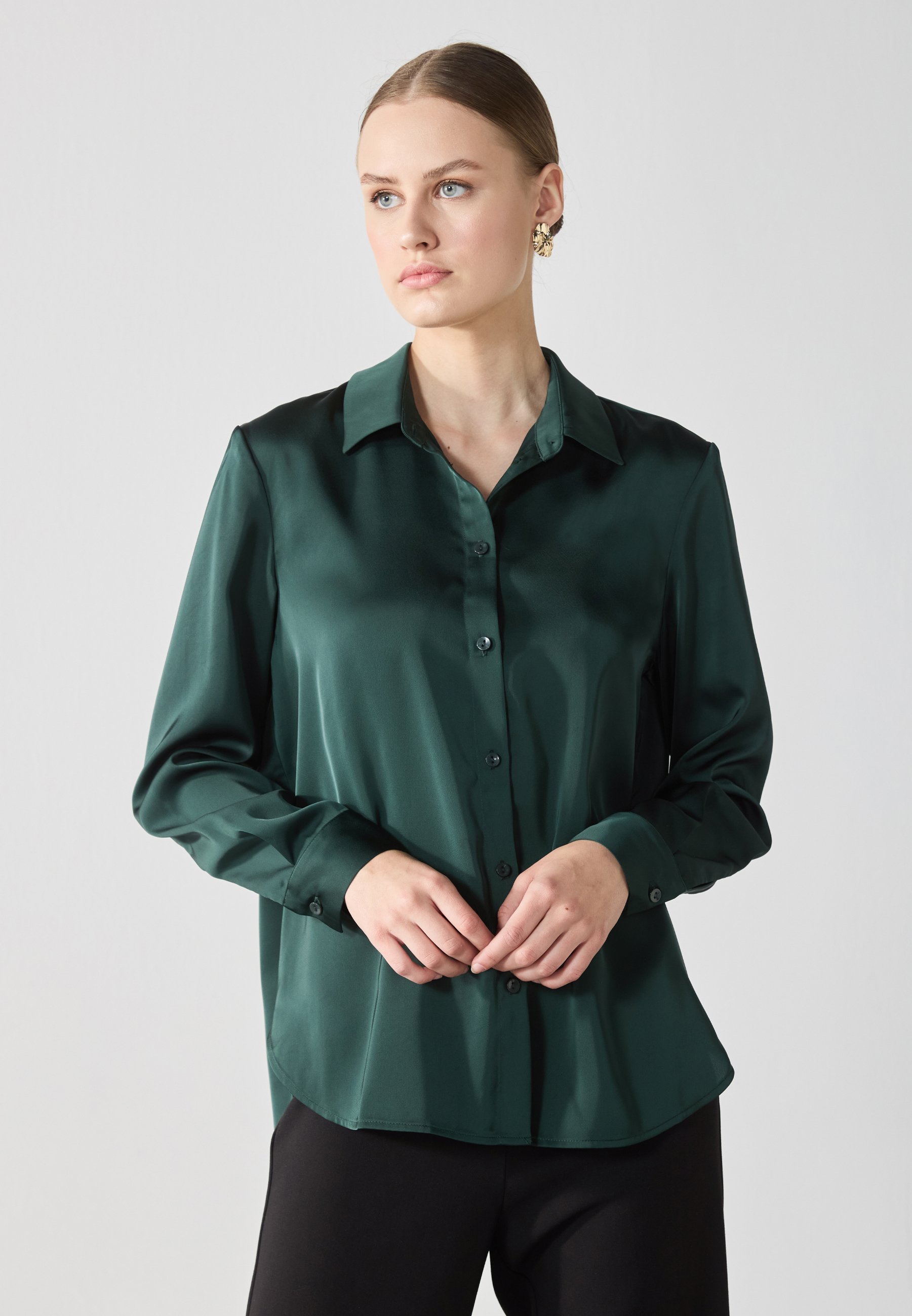 Anna Field Bluse mit Knopfleiste – grün
