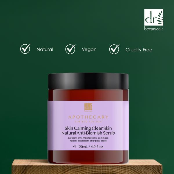 Dr. Botanicals Clear Skin Přírodní peeling proti nedokonalostem pleti