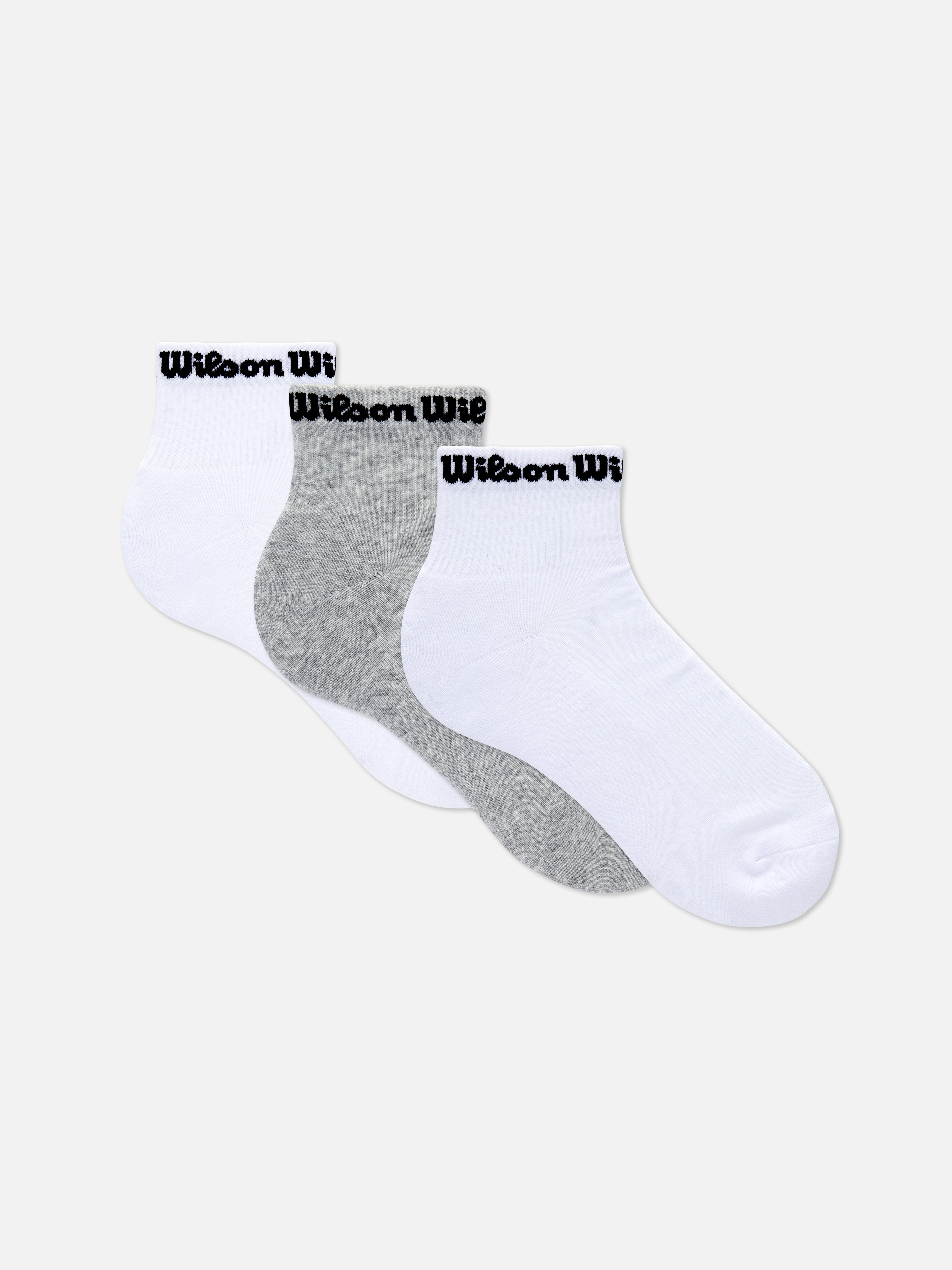 Wilson Kurze Socken, 3 Paar Ein Trio kurzer Socken mit Rippstrickdetails und Wilson-Logos an den Bündchen