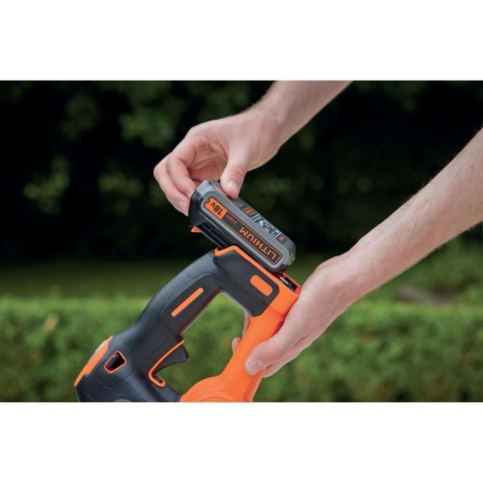 Cordless electric hedge trimmer - BLACK&DECKER - GTC18452PCB-XJ - 18V - 45cm blade - Battery not included