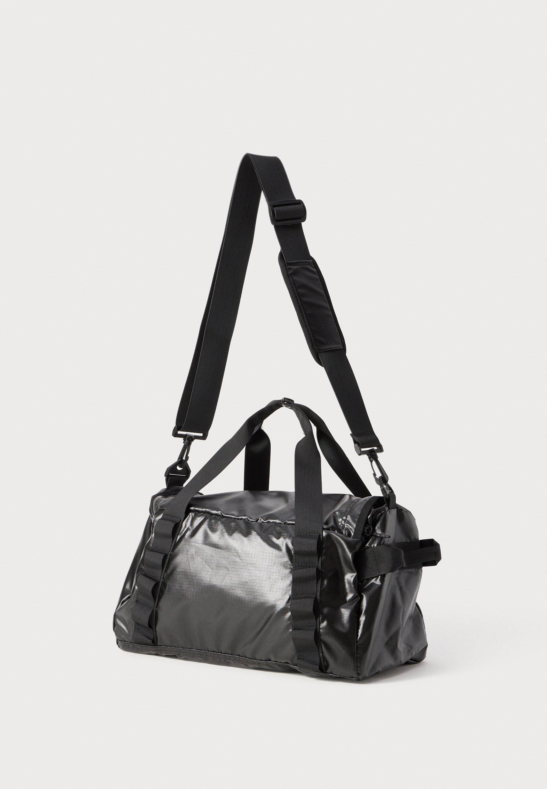 Björn Borg GLOSSY RIPSTOP SPORTS BAG - Sportovní taška - black beauty