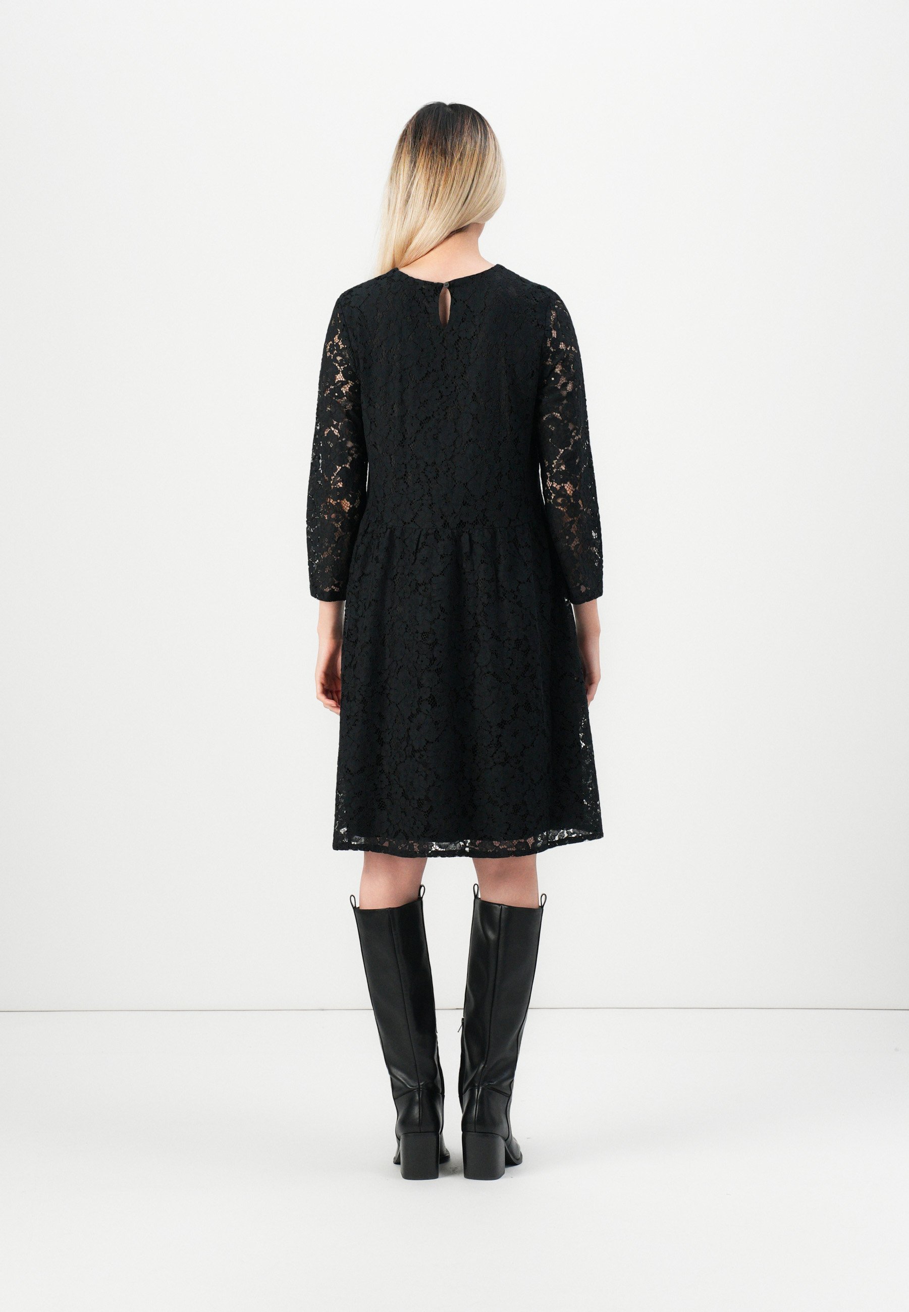 Robe ample Only OnLmika Life WVN - Robe de jour - noire