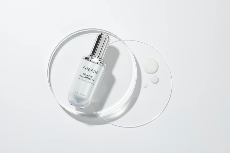 TIRTIR Ampola de Leite Cerâmico, sérum facial hidratante com efeito iluminador.