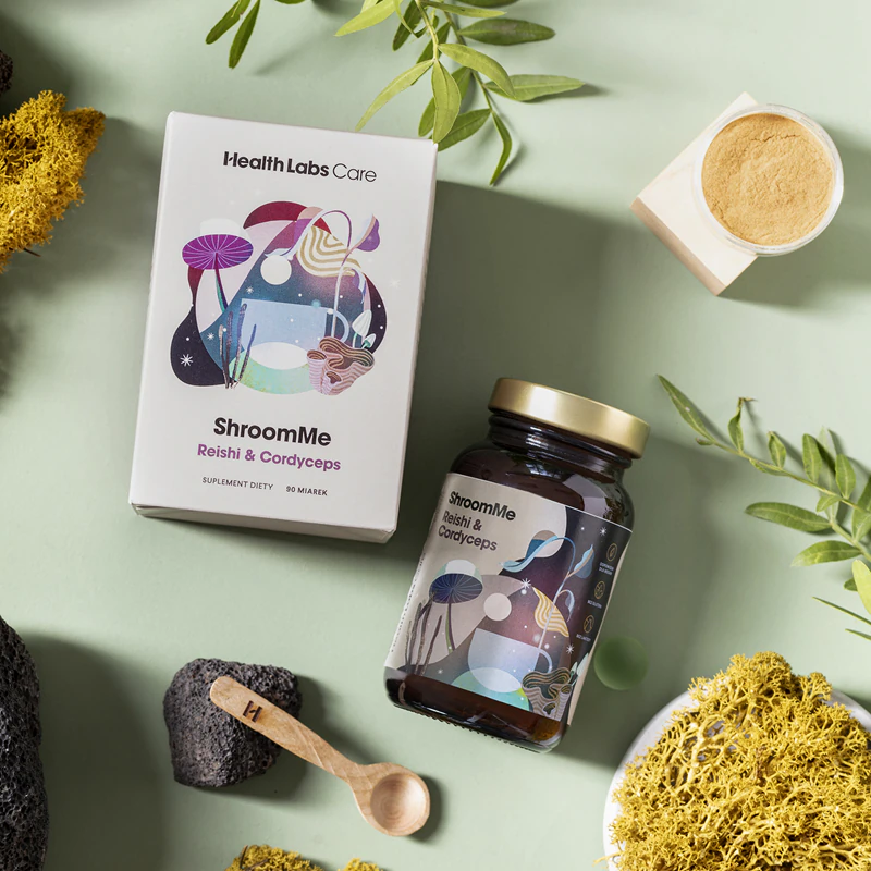 suplemento alimentar em pó ShroomMe Reishi & Cordyceps da Health Labs Care auxilia o sistema imunológico.