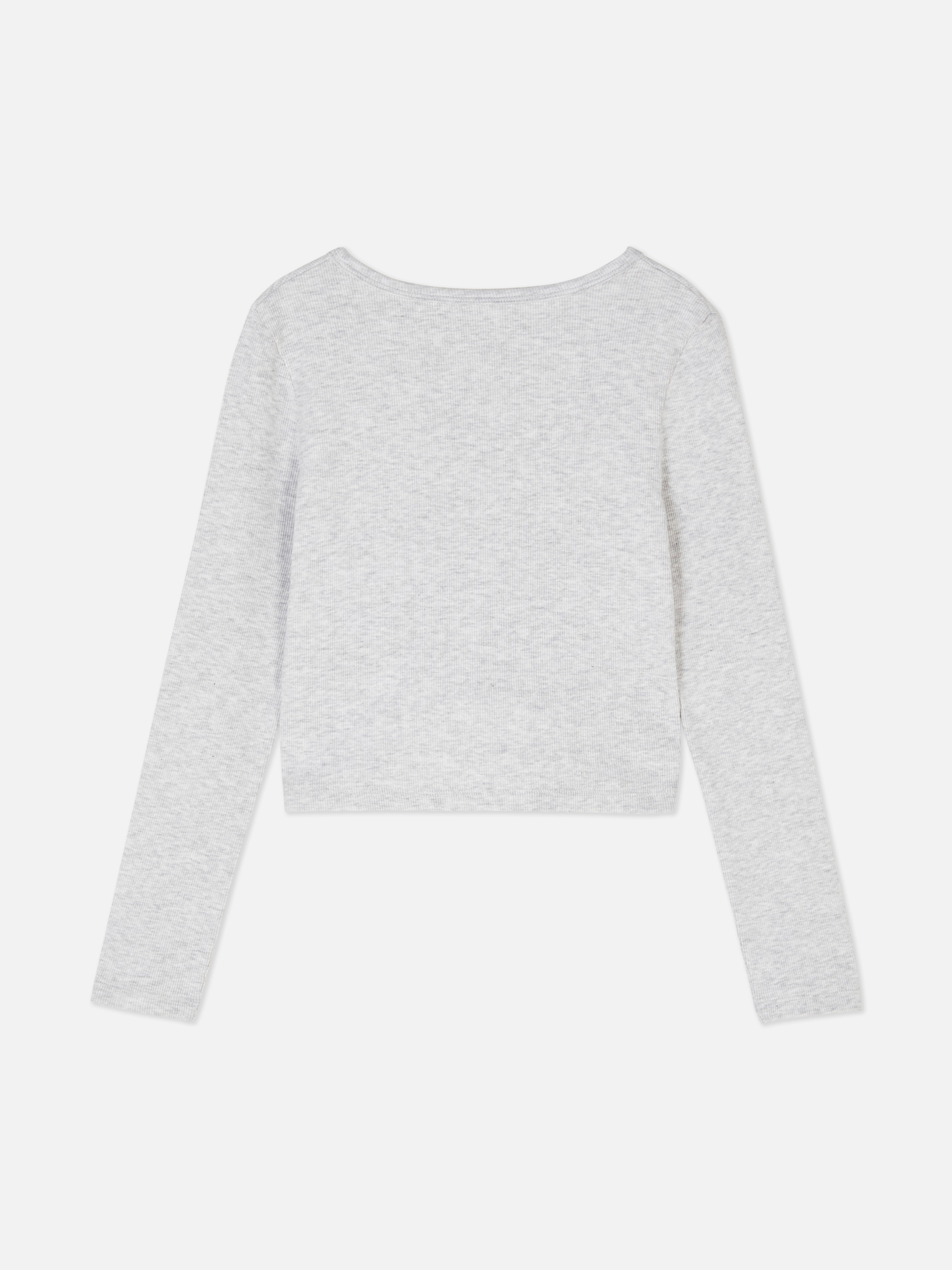 Langärmeliges Henley-Shirt Ein geripptes Langarm-T-Shirt mit Henley-Ausschnitt