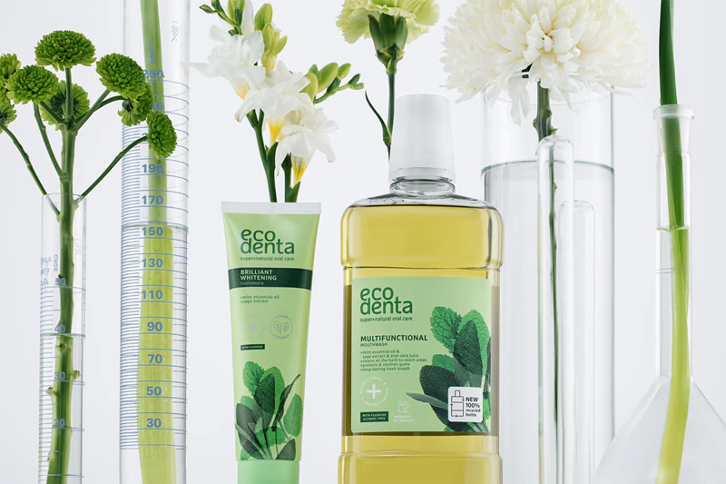 Ecodenta Green Brilliant Whitening, pasta de dentes branqueadora com flúor, que refresca o hálito.