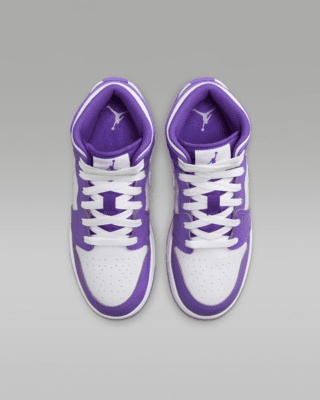 Air Jordan 1 Mid Older Kids' Shoes