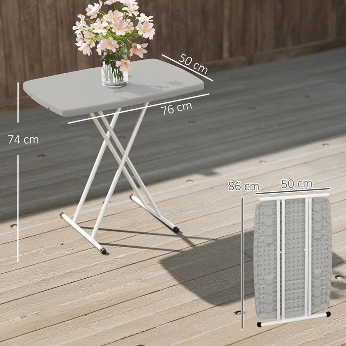 Tavolino laterale - Outsunny - pieghevole - 6 livelli di altezza regolabili - per patio e giardino - realizzato in HDPE - 76 x 50 x 74 cm - grigio