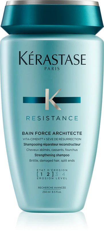 Shampoo fortalecedor Kérastase Résistance Bain Force Architecte para cabelos enfraquecidos e levemente danificados.