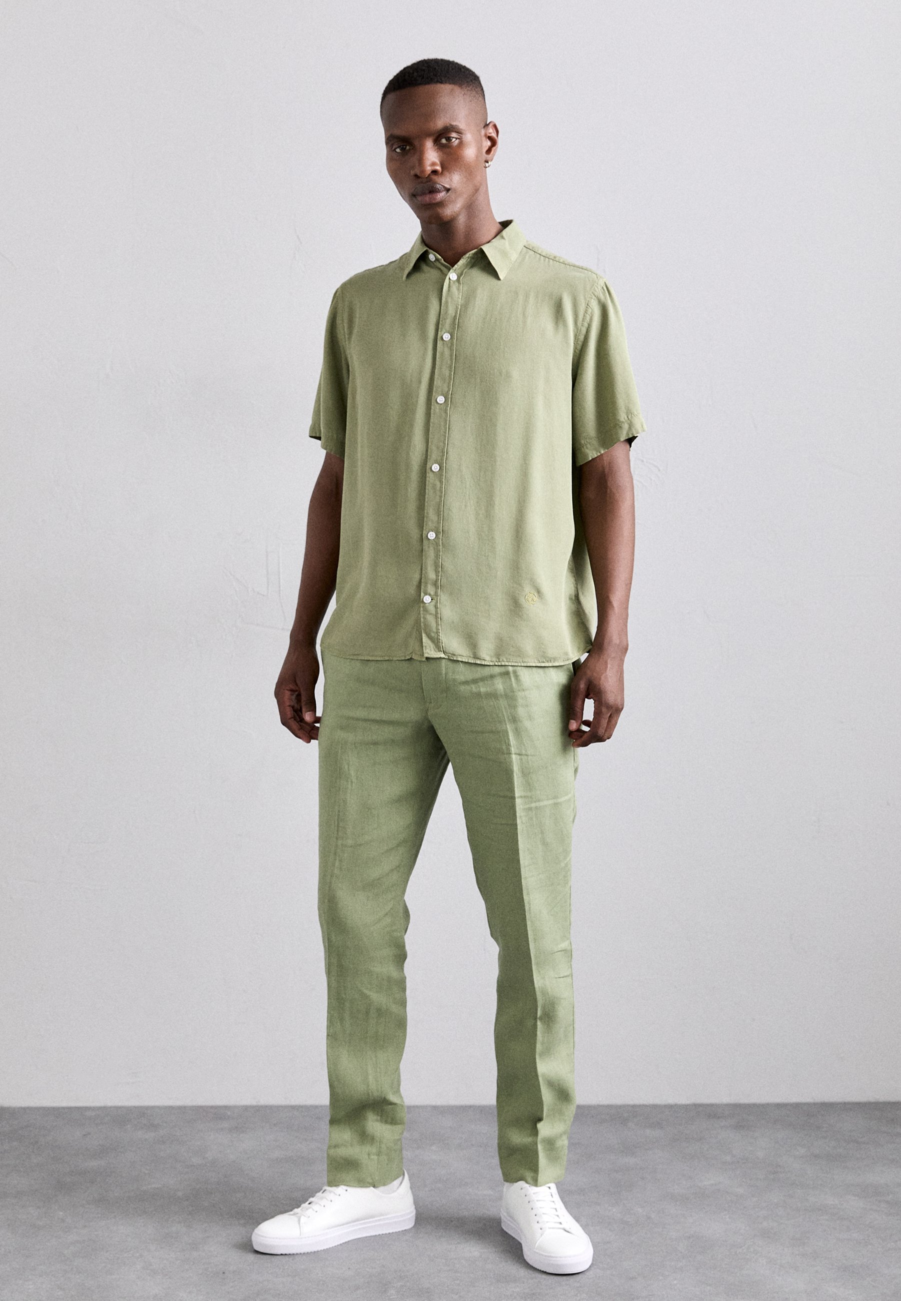 J.LINDEBERG Shirt - oliegroen