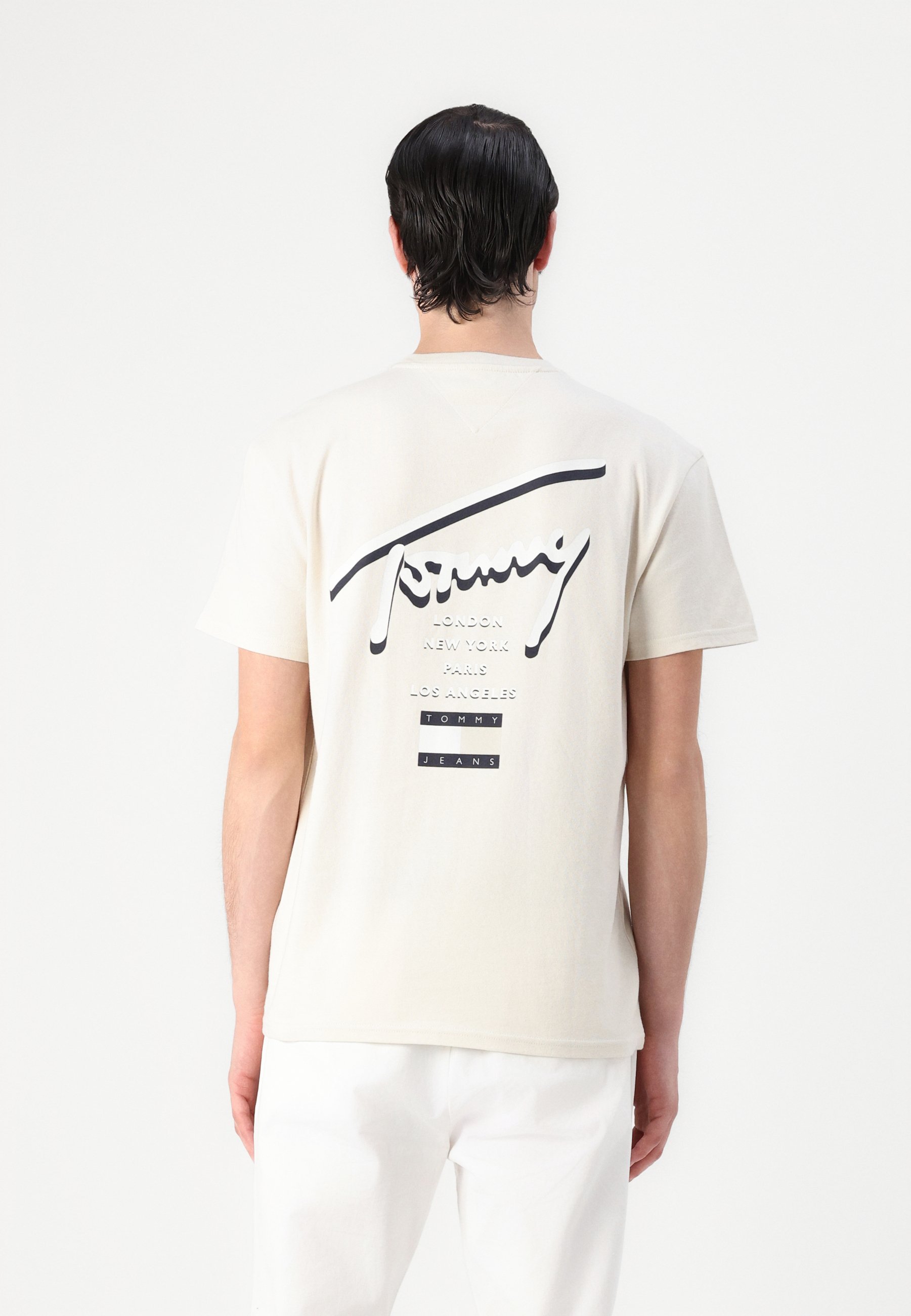 Tommy Jeans SIGNATURE CITY TEE UNISEX - T-shirt met print - woestijnzandduin