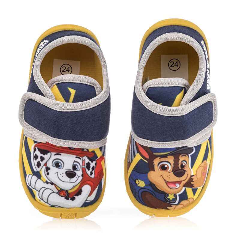 Pantuflas azules para niño
