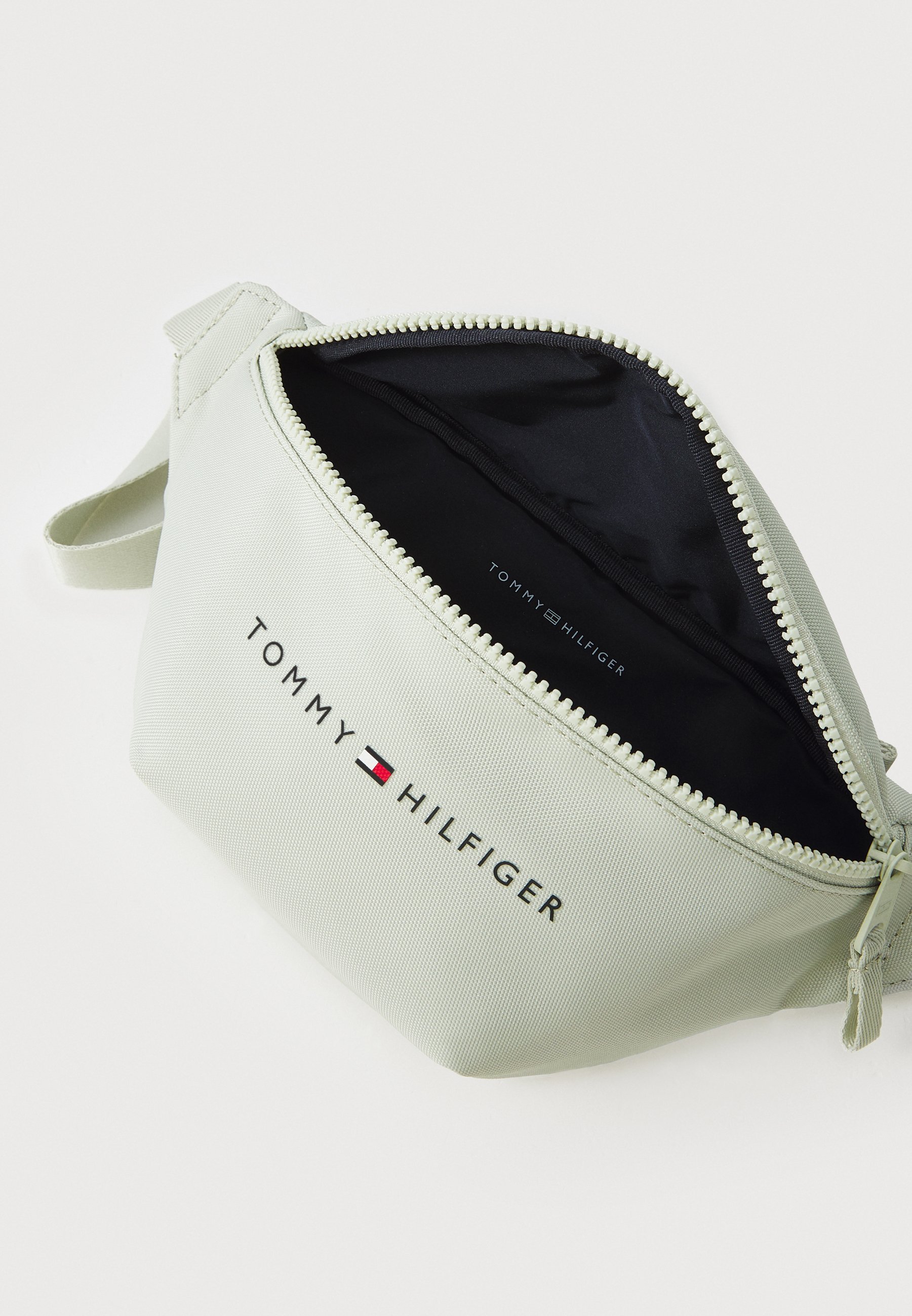 Tommy Hilfiger ESSENTIAL BUMBAG UNISEX - Rumpetaske - misty sage