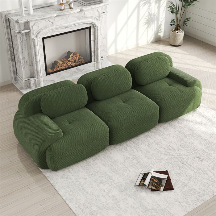 Sofá modular DRIPEX de 3 lugares em veludo cotelê premium, sem necessidade de montagem, com apoios de braço ergonômicos, na cor verde.