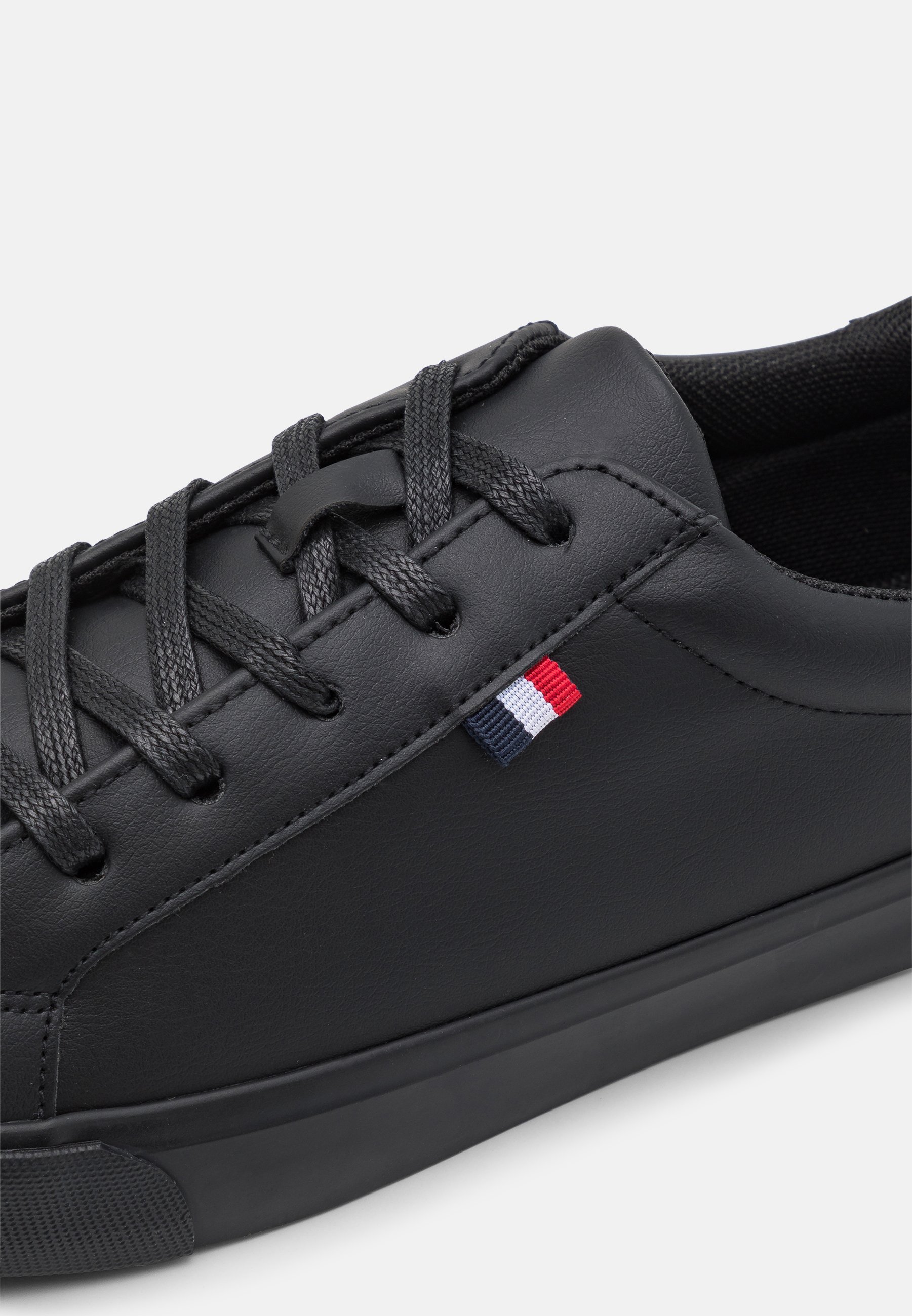 Pier One UNISEX - Trampki - czarne