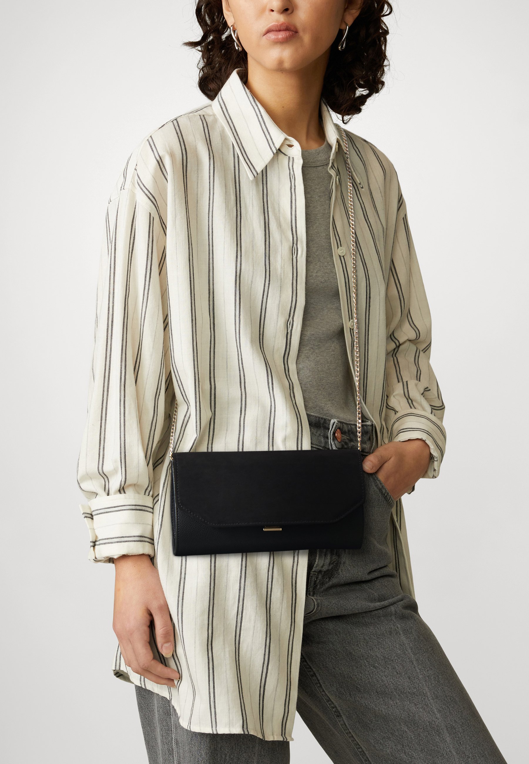 Pochette Anna Field - noire