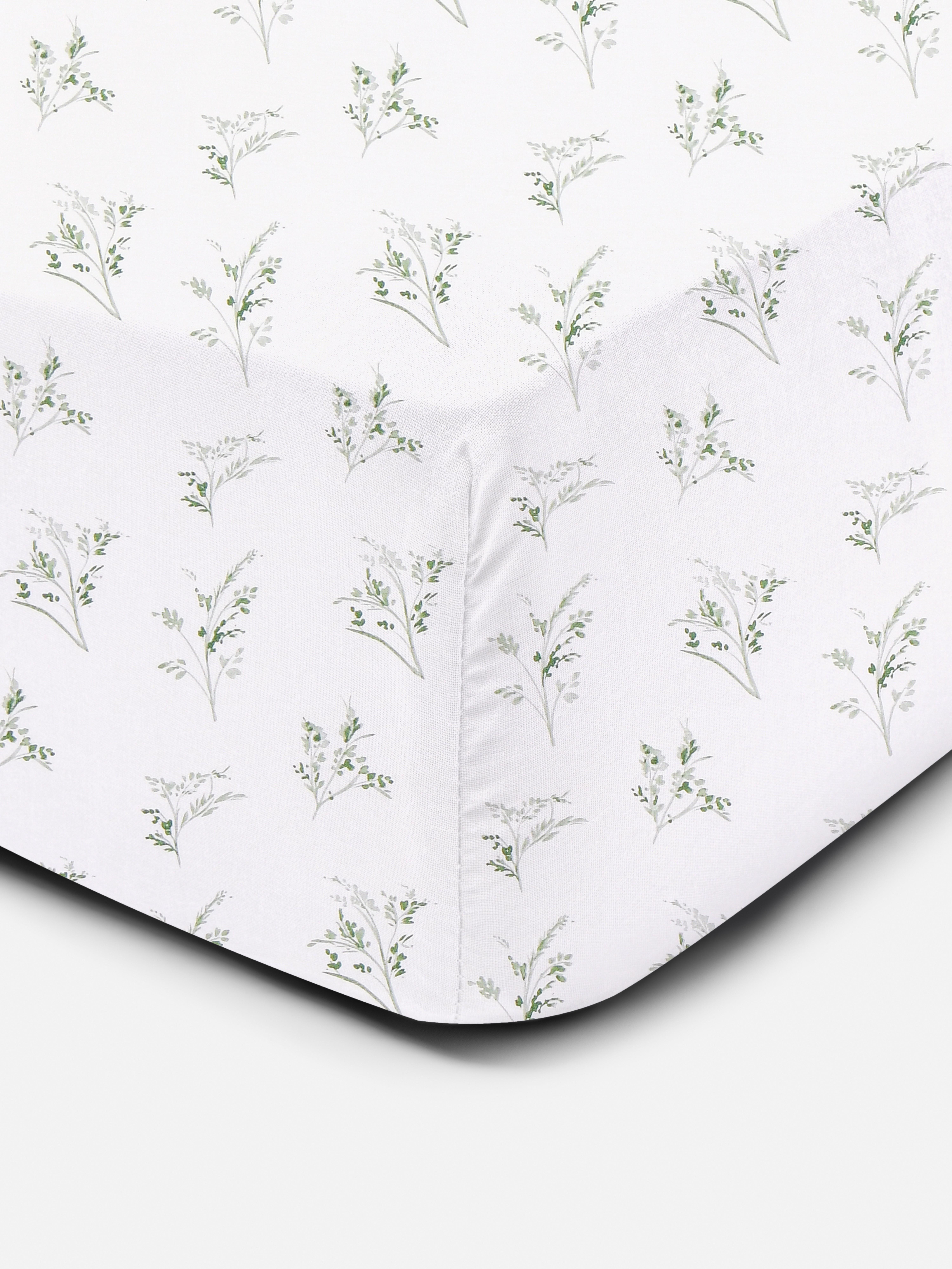 Cearșaf cu elastic pentru o persoană cu model floral Cearșaf cu elastic pentru o persoană cu model floral și colțuri elastice