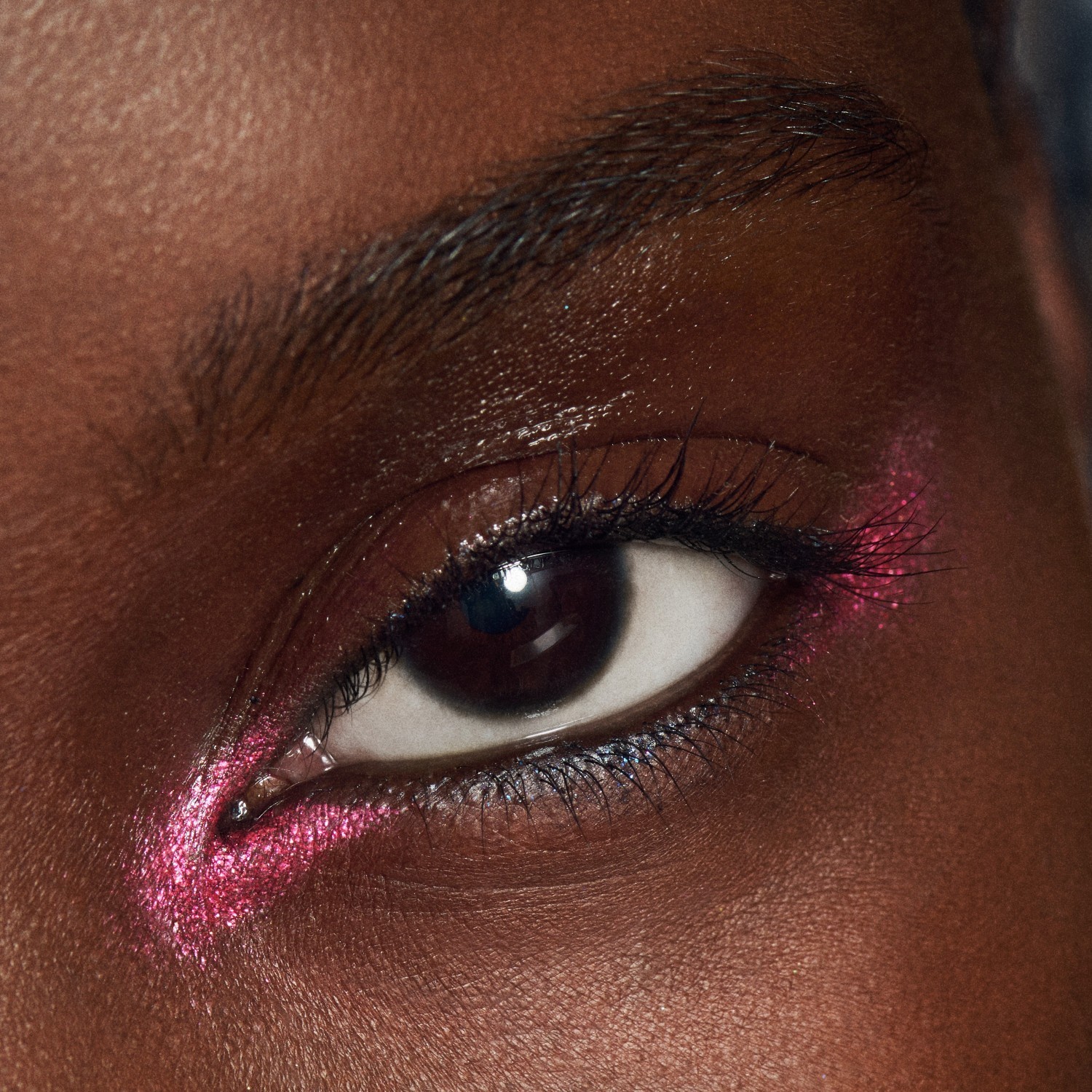 MAC Dazzleshadow šķidrās acu ēnas - 4,4 ml