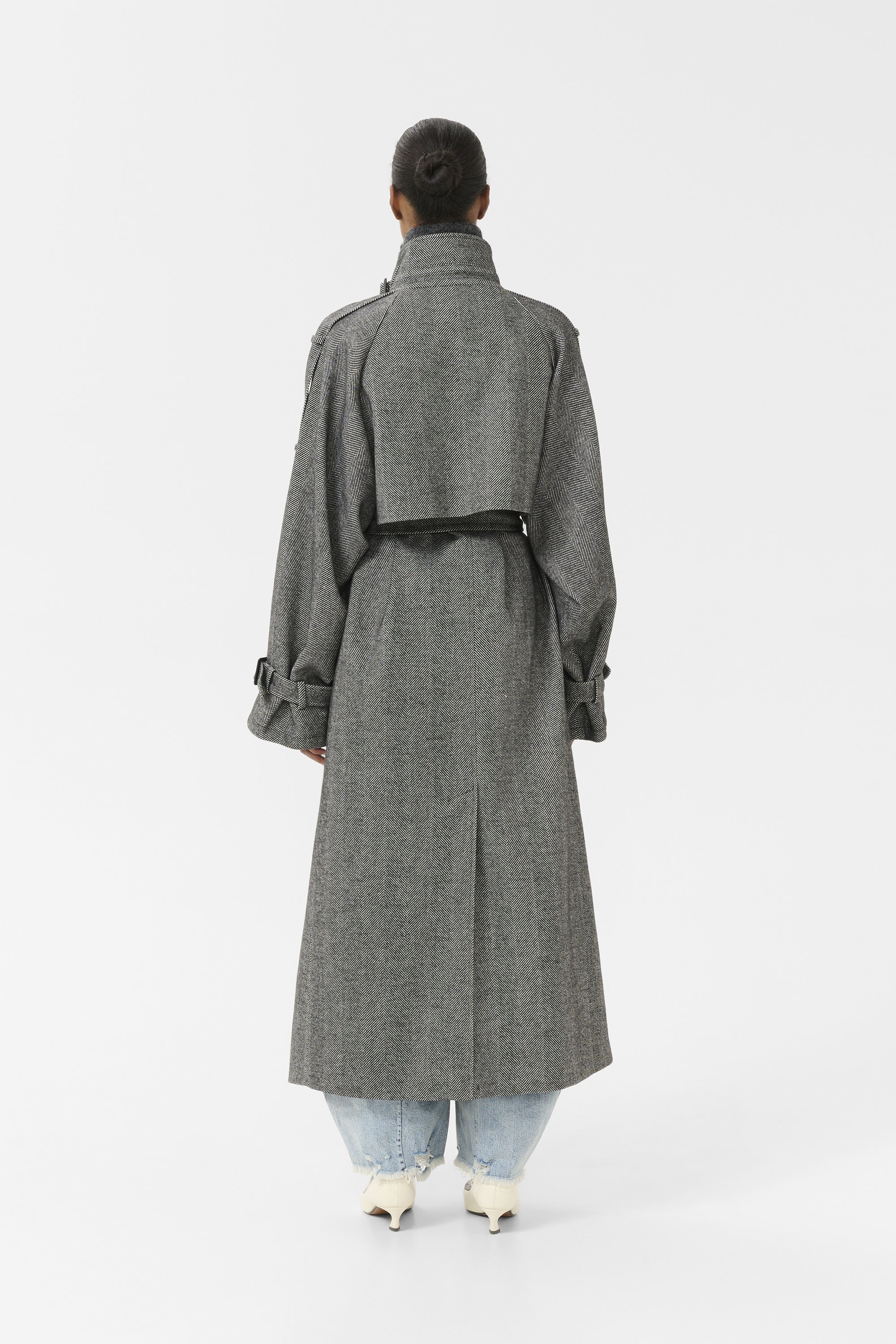 Gestuz AVIC LANGER MANTEL - Trenchcoat - schwarz/grau
