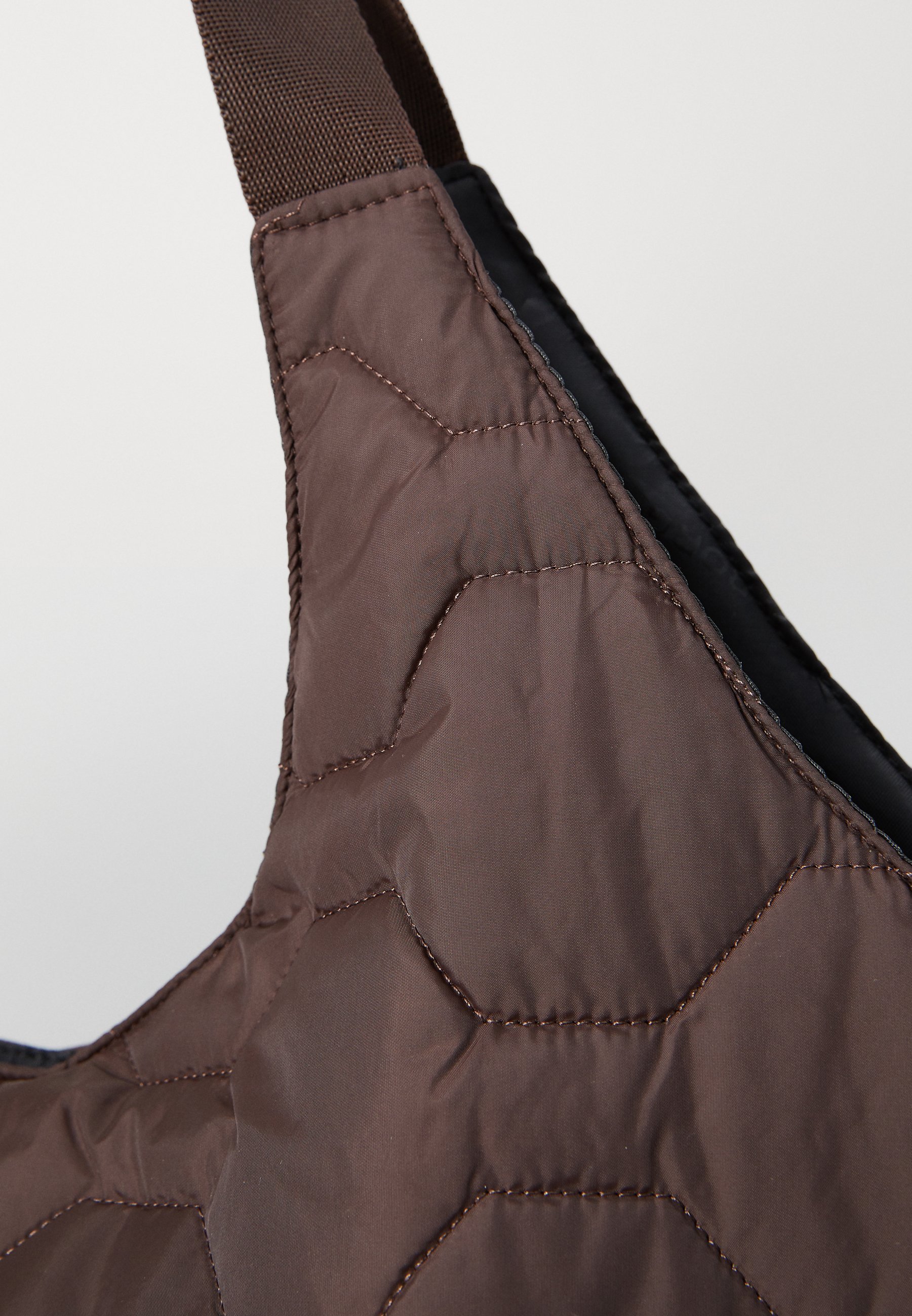 Björn Borg QUILTED TOTE - Sporttas - molé