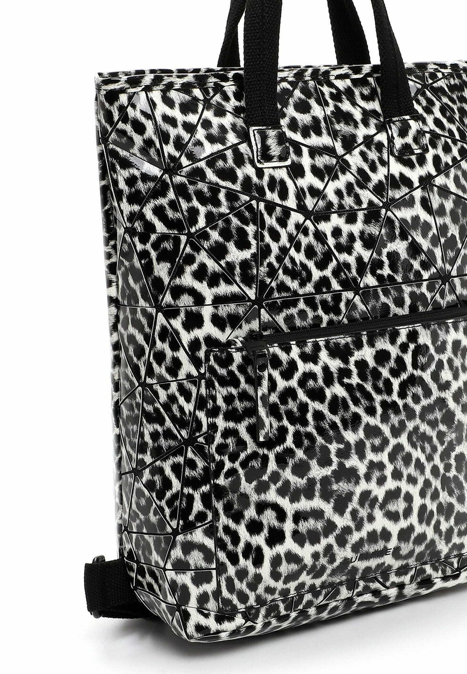 SURI FREY Rucksack - schwarz weiß