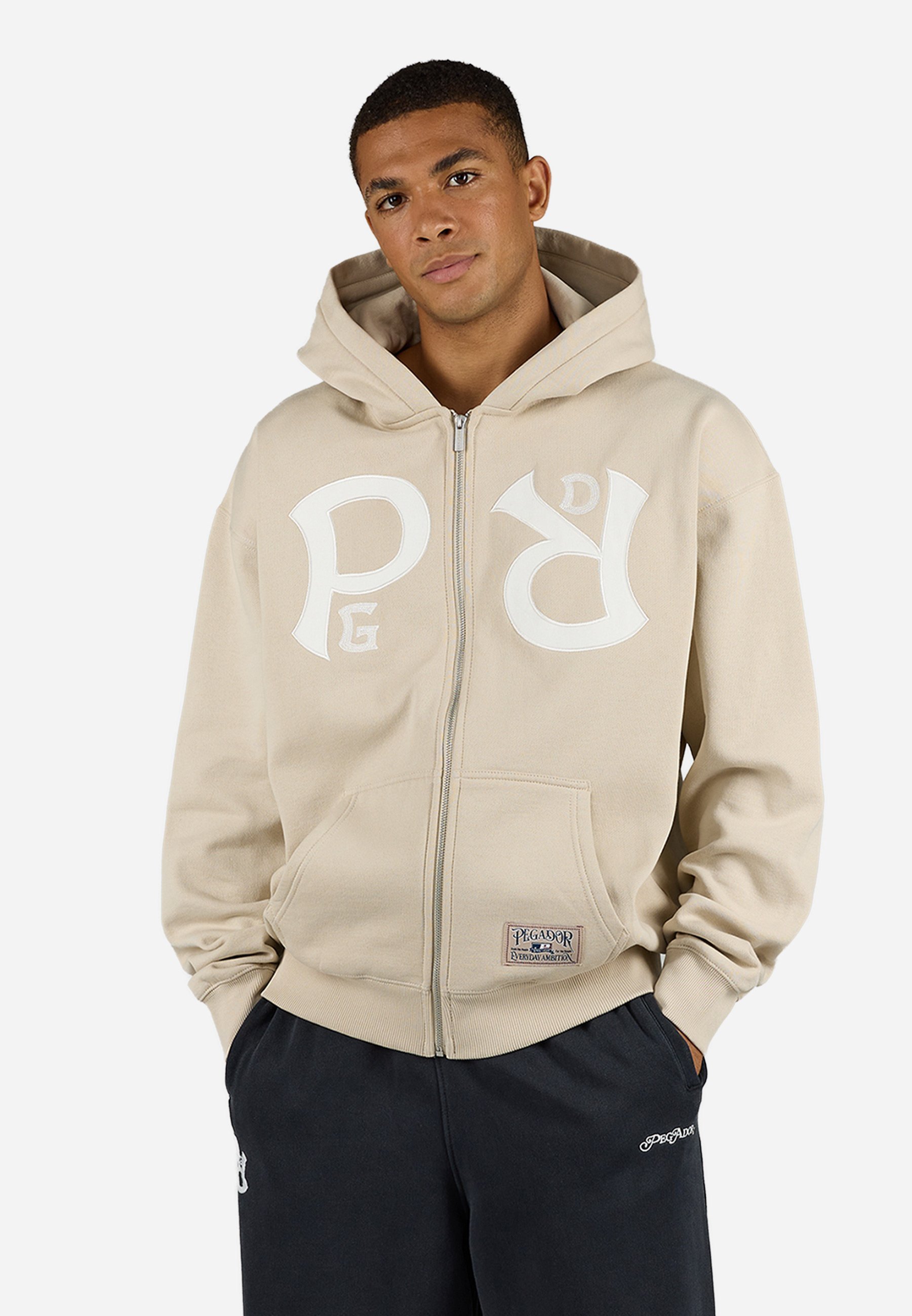 Pegador puloverji
