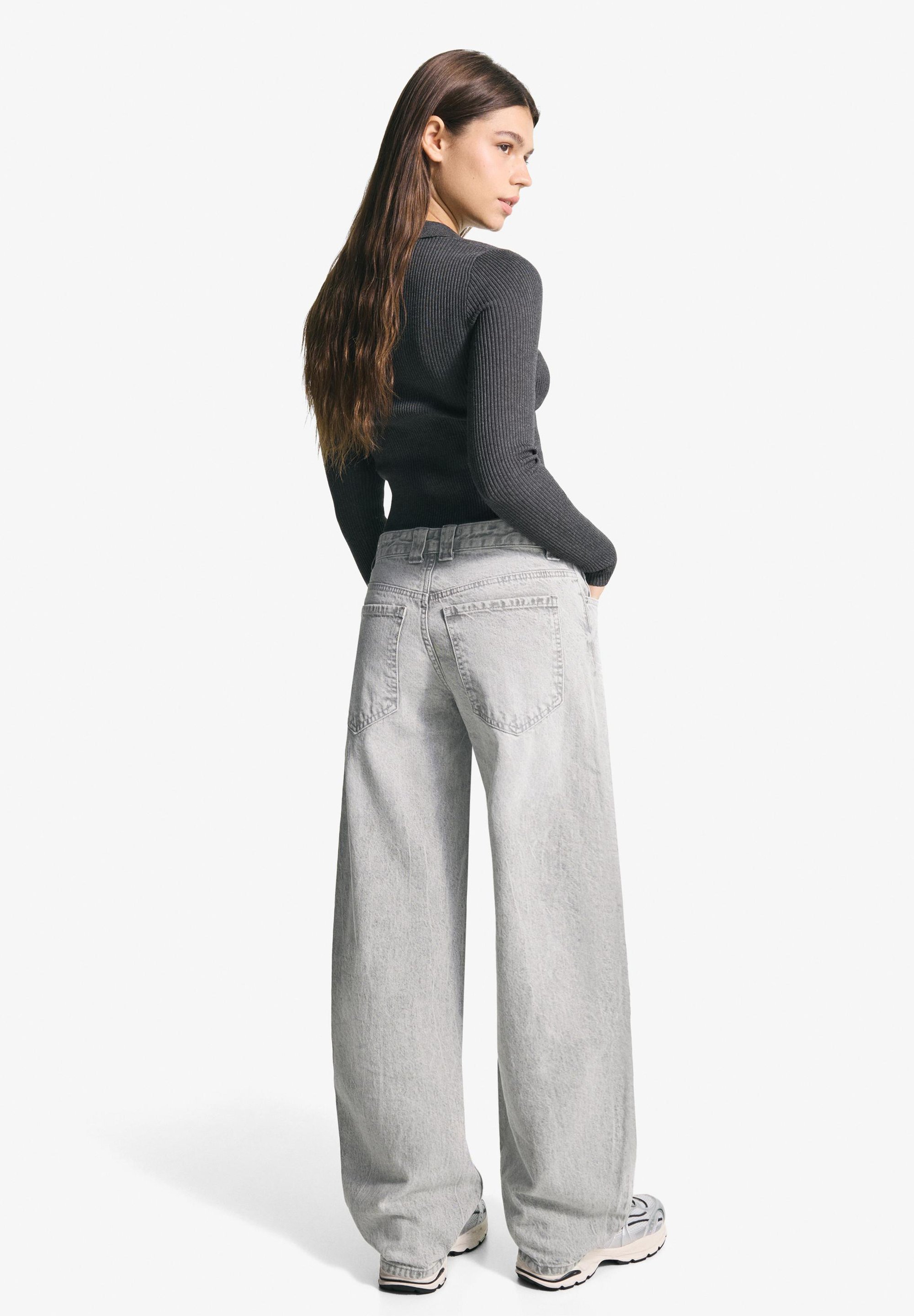 Bershka BALLOON - BAGGY - Relaxed fit jeans - grey