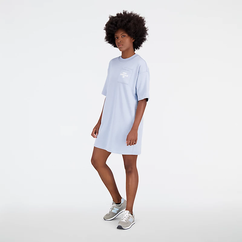 Sukienka frotte Femme Essentials Stacked Logo z nadrukiem w kolorze jasnoszarym