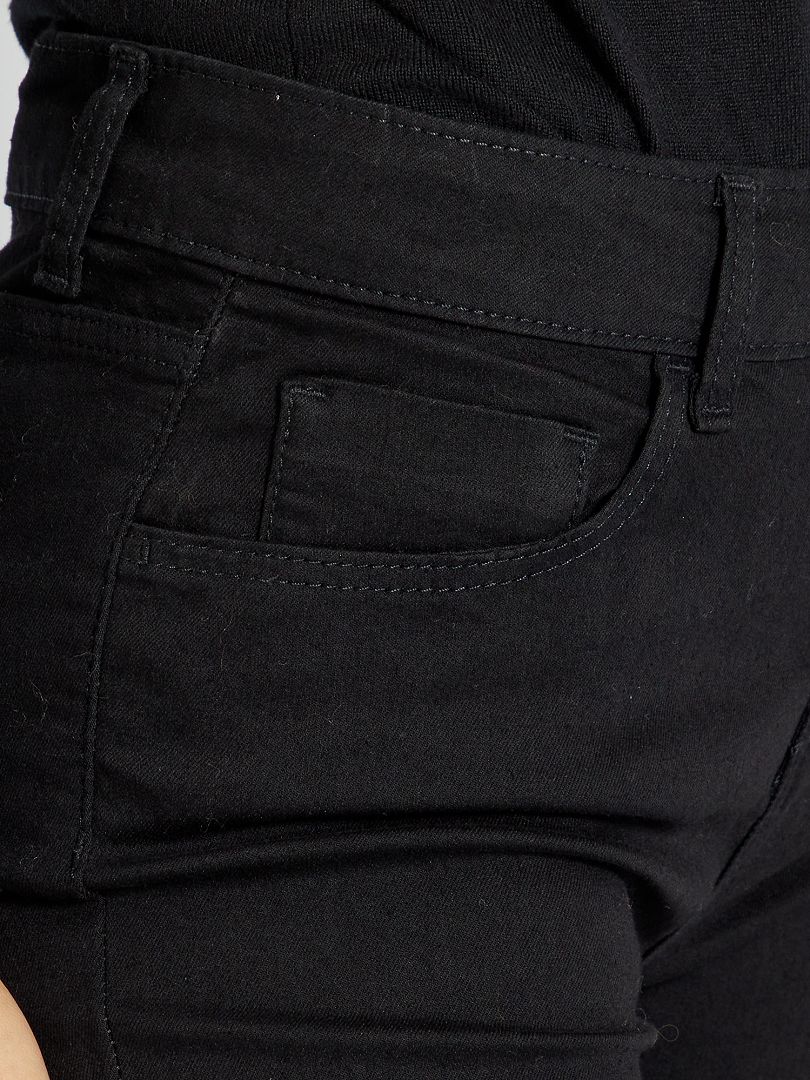 Calça jeans skinny elástica - Preta