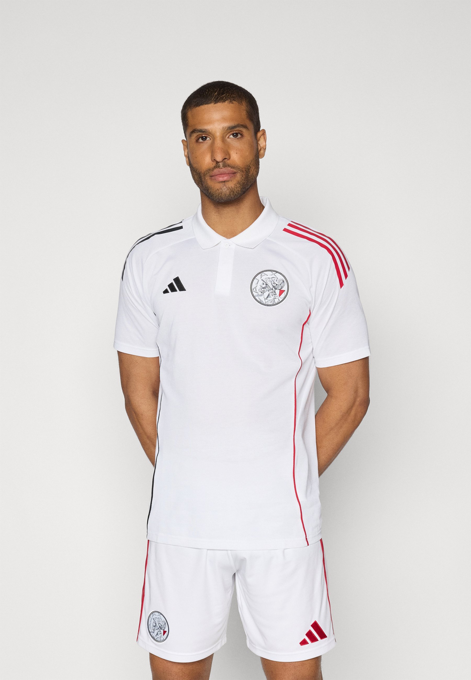 adidas Performance AJAX AMSTERDAM 25/26 COMPETITION POLO - Poloskjorter - white/black/bold red