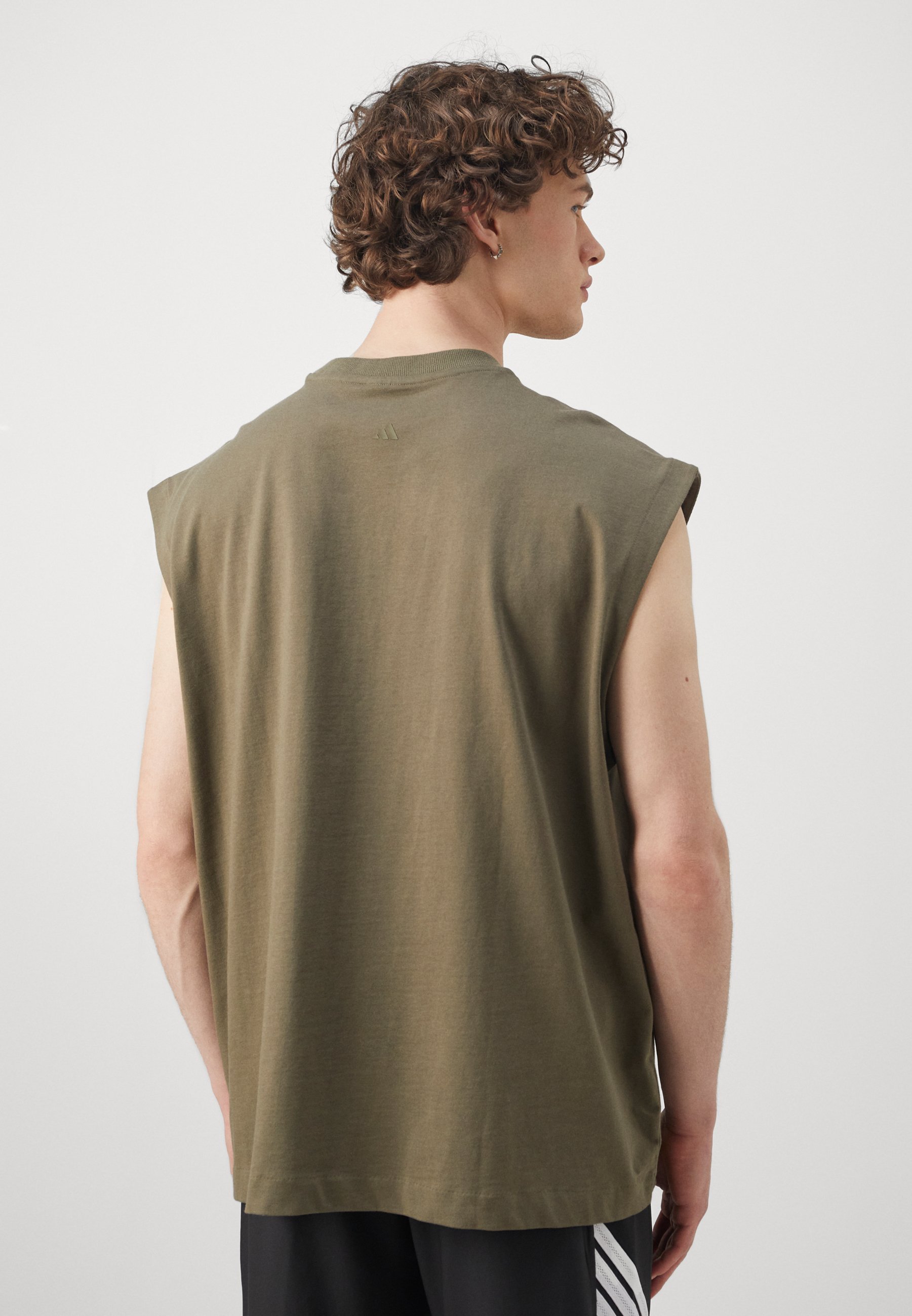 T-shirt adidas Performance - Imprimé - Vert olive