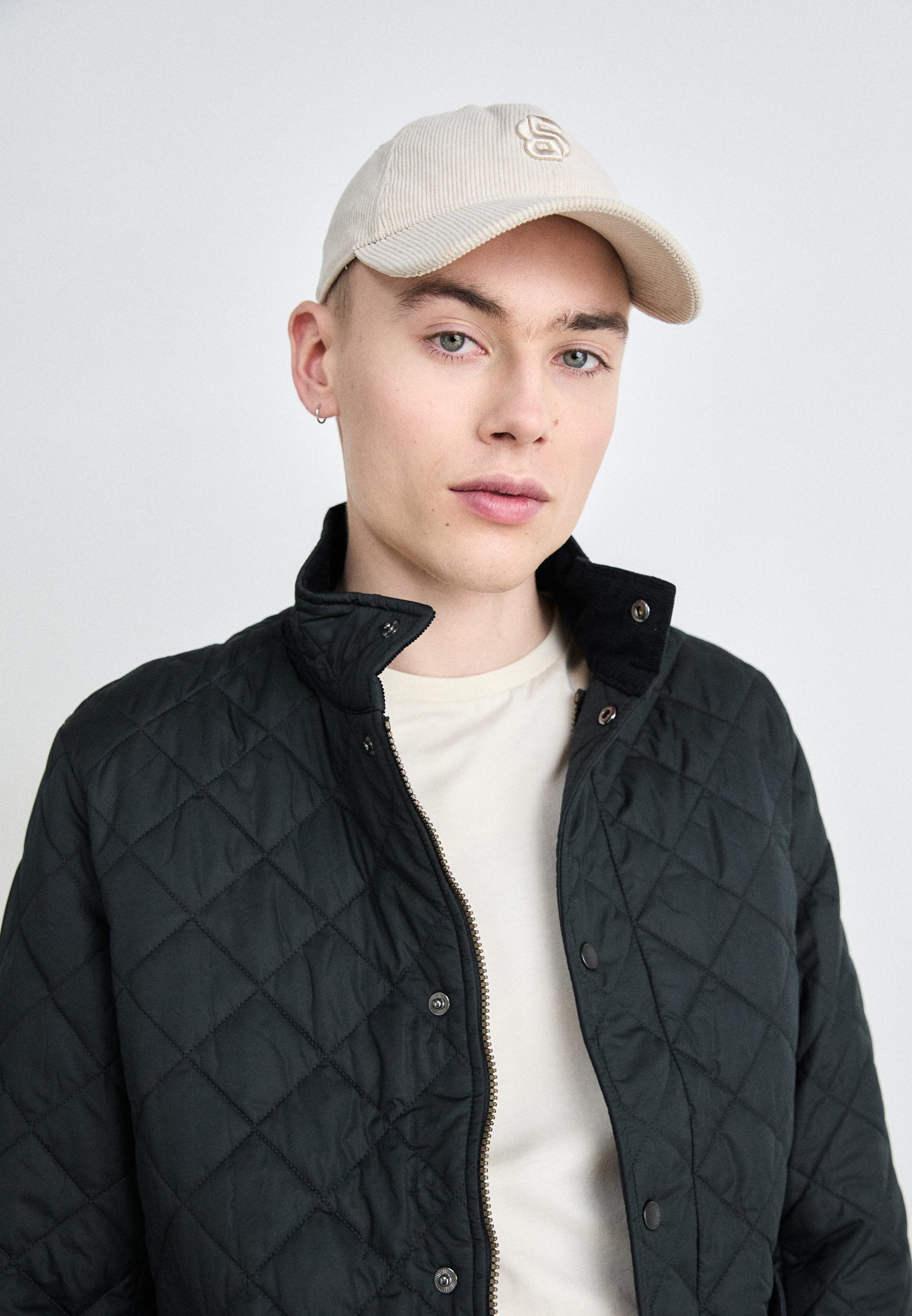 Barbour CHELSEA GEWATTEERDE JAS - Lichte jas - marineblauw
