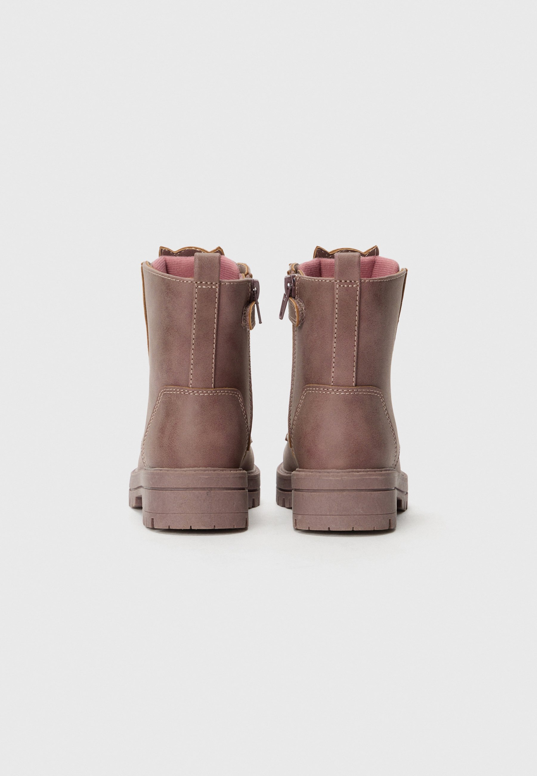 Stivaletti stringati Friboo - malva