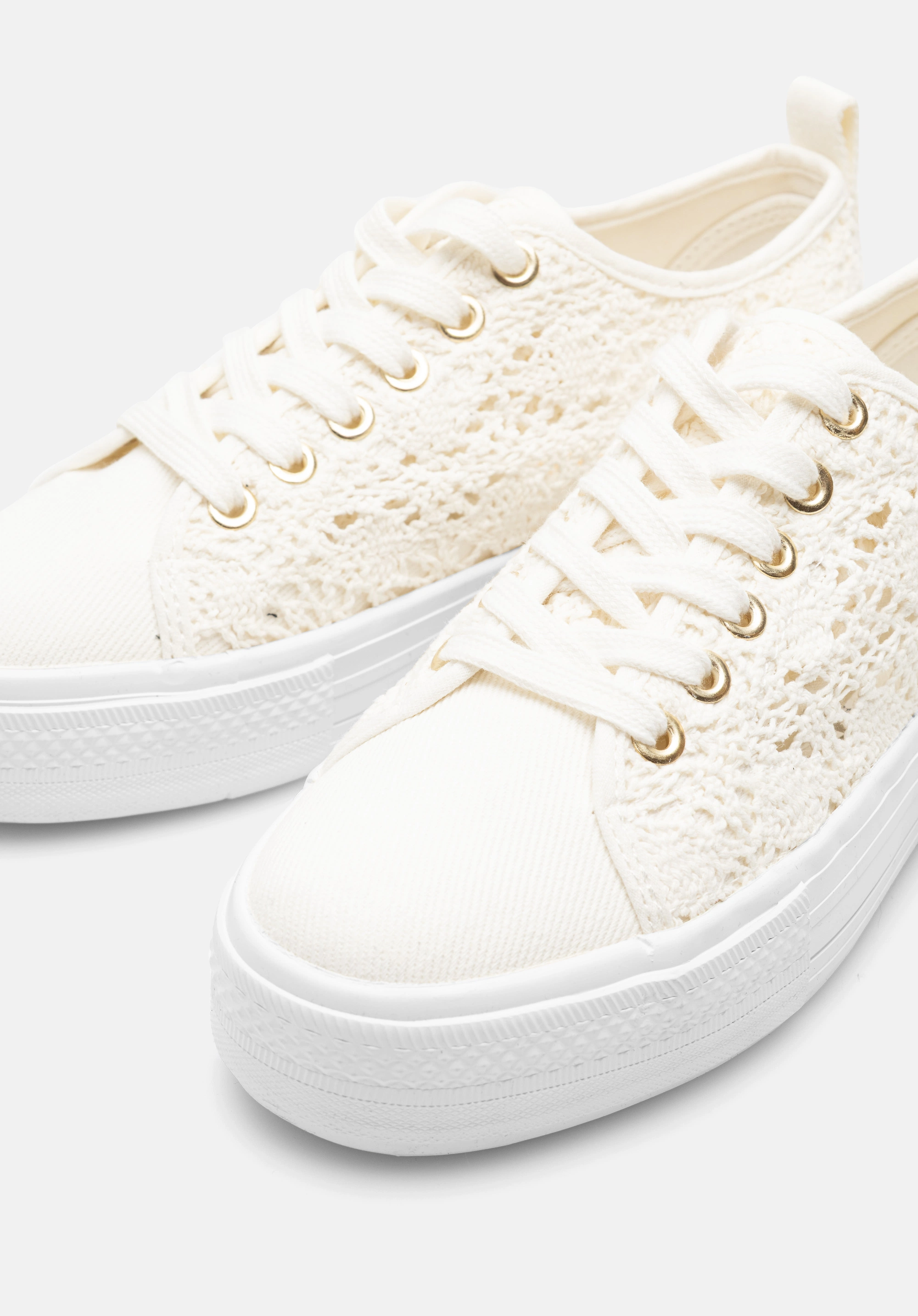 Damskie sneakersy ażurowe złamana biel