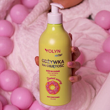 Yolyn WOW