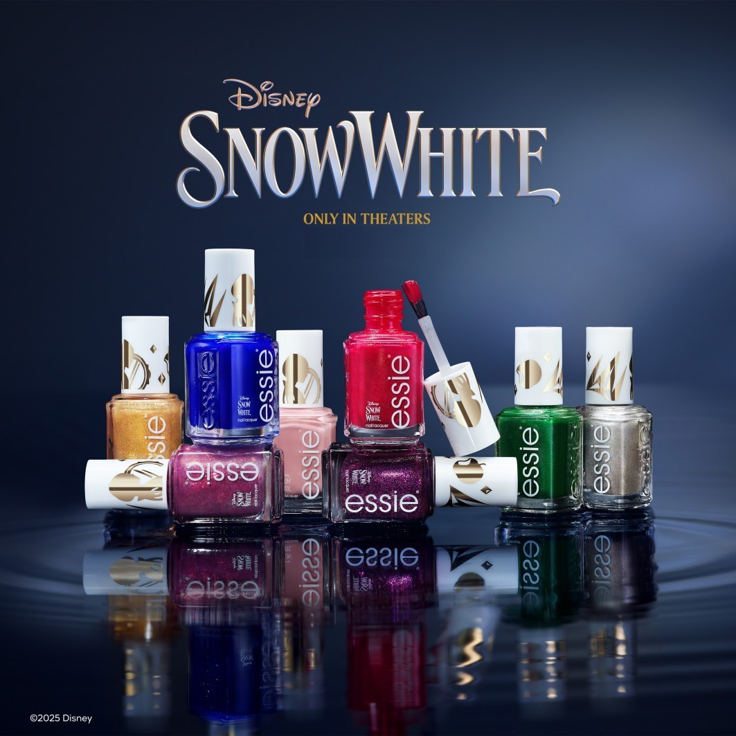 lak na nechty essie Essie