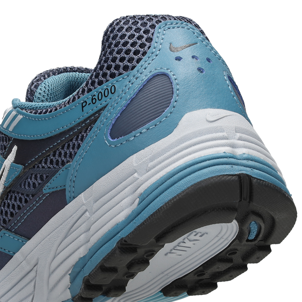 Nike P-6000