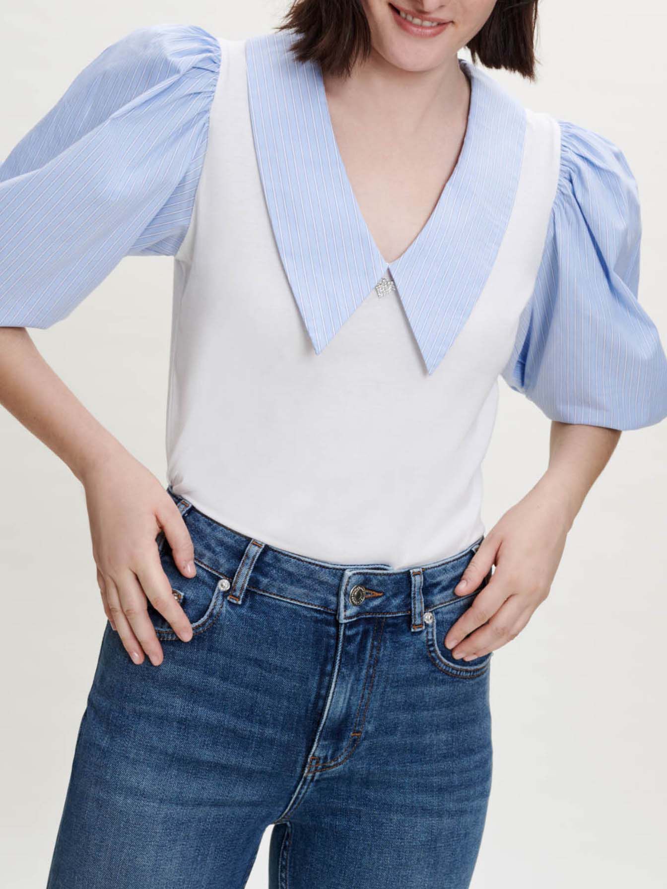 Tricou cu guler din material mixt - Albastru