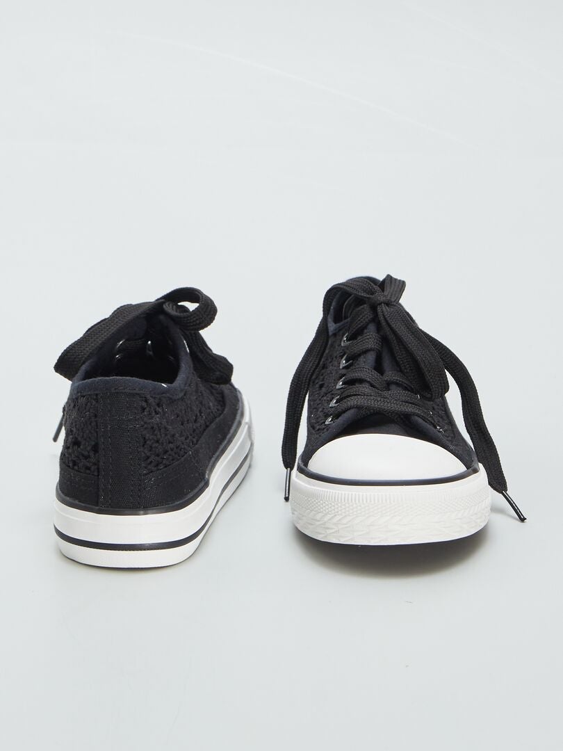 Zapatillas de lona perforada - NEGRAS