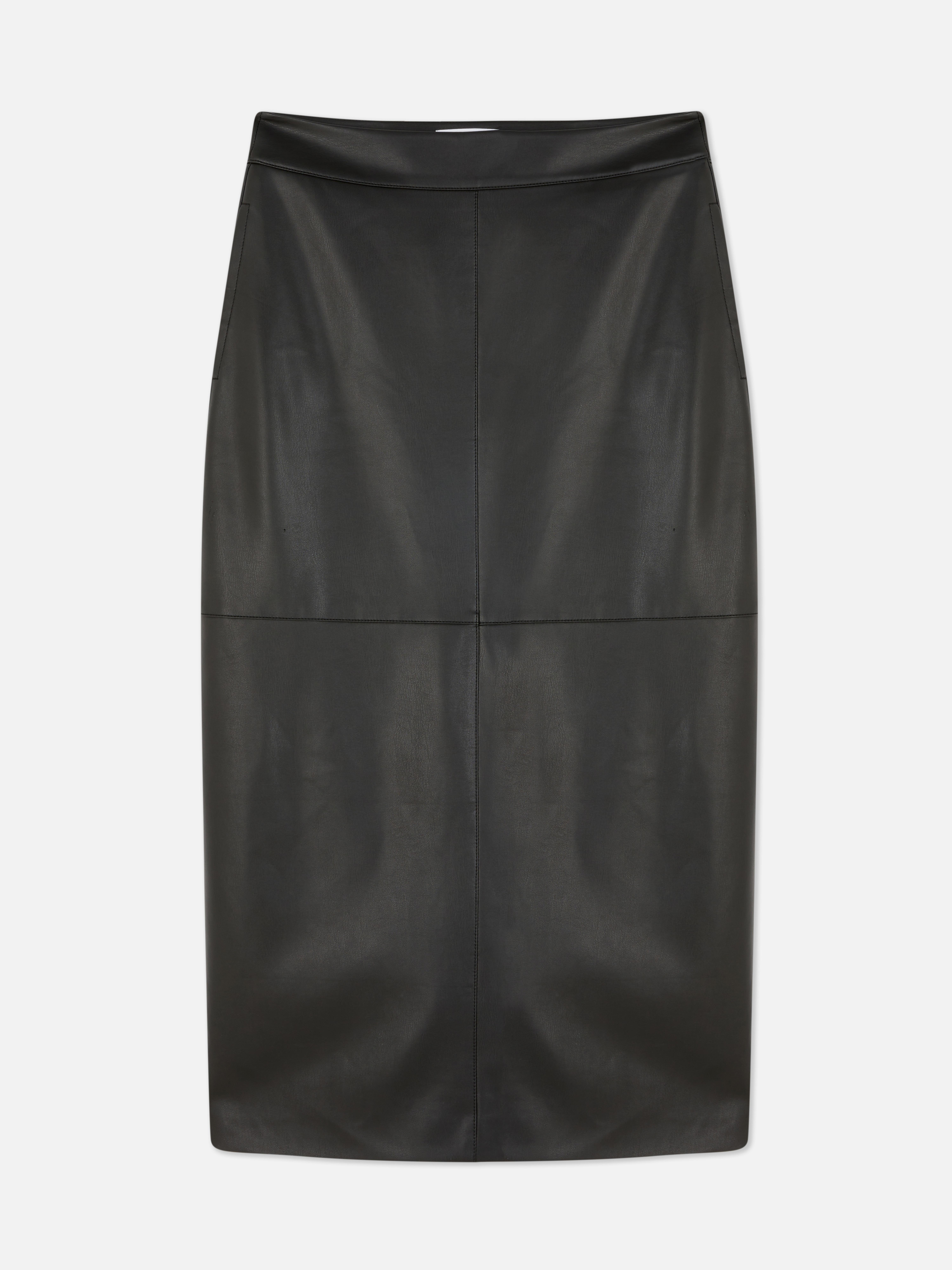 Fustă midi din piele ecologică The Edit Această fustă din piele ecologică, cu siluetă tip coloană și lungime midi, este discretă și elegantă.