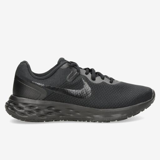 Nike Revolution 6