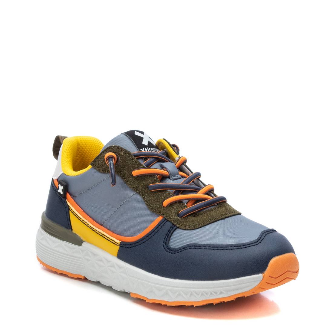  Sneaker Xti 150646