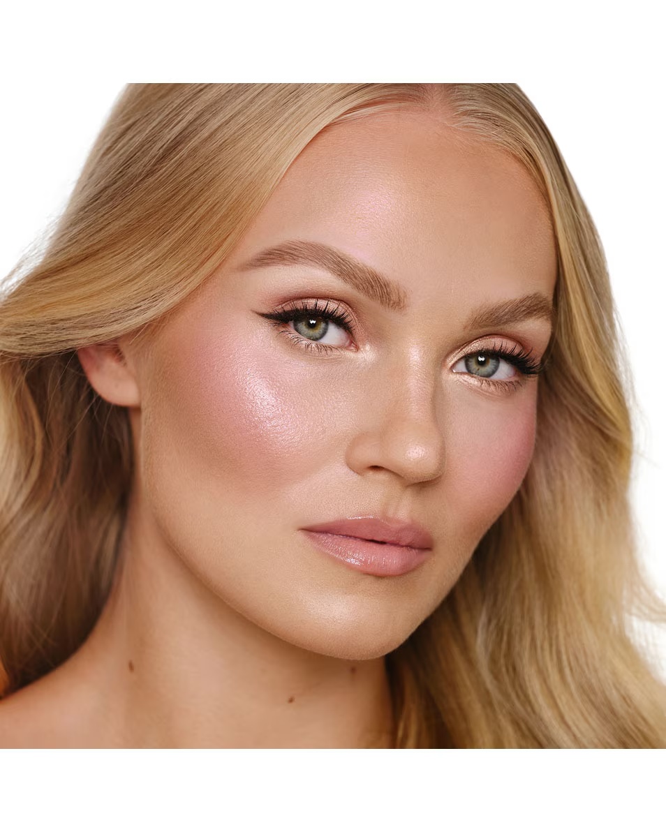CHARLOTTE TILBURY Hollywood Glow Glide highlighter