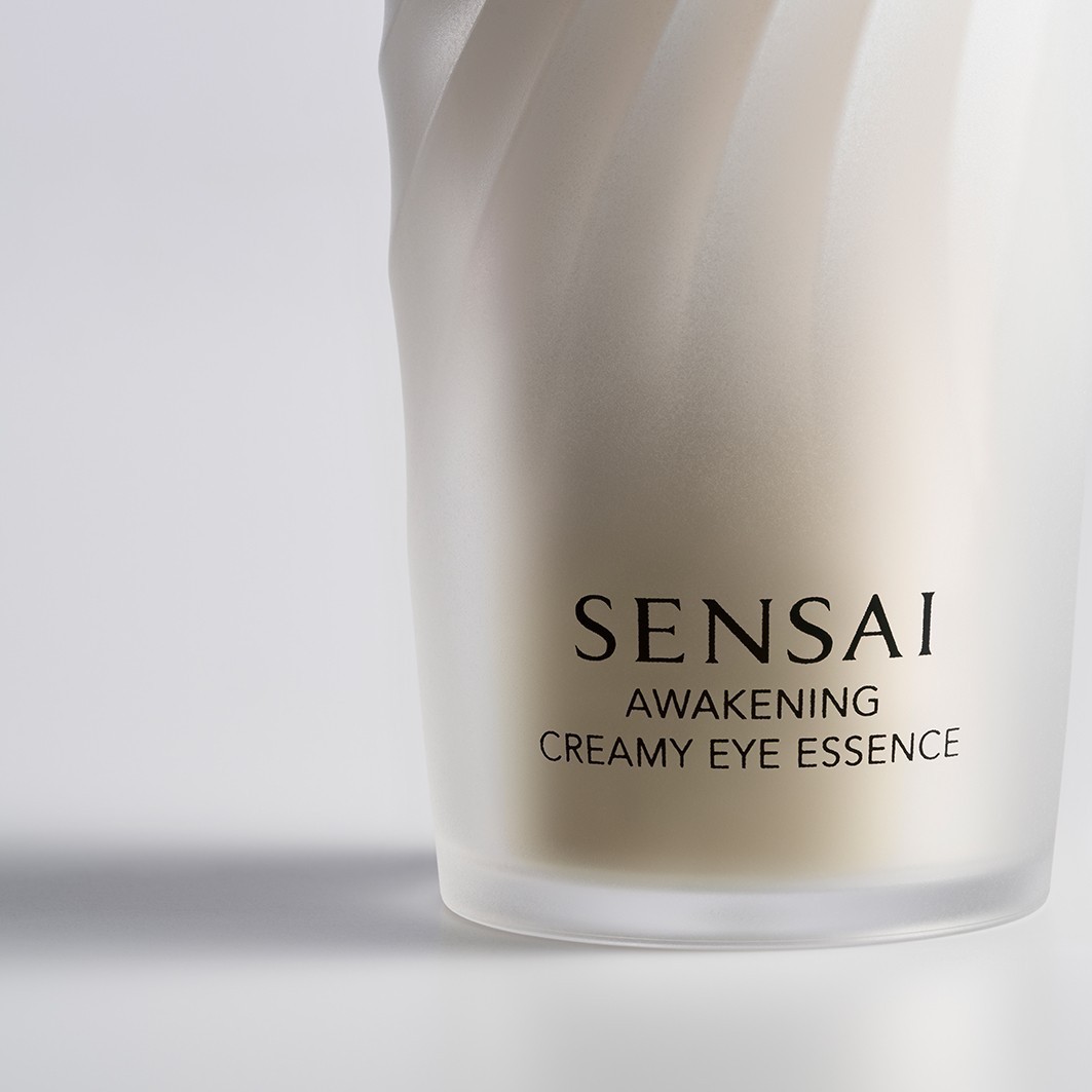 SENSAI Augenserum ekspertu produktu Atmodinoša krēmveida acu esence - 20 ml