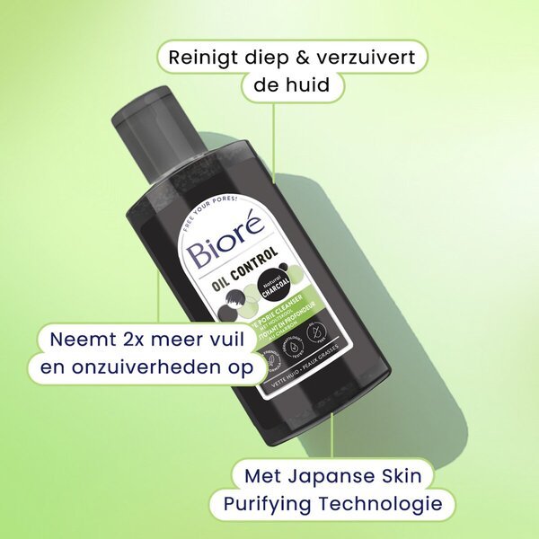 Bioré čistilo za globoko čiščenje por z ogljem<br>200 ml - Nečista koža