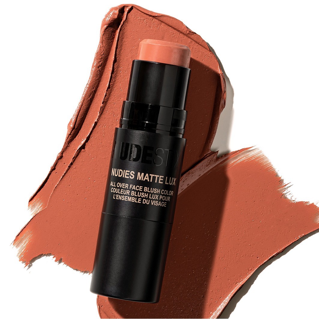 Nudestix Blush Matte Lux Rouge za cel obraz - 7 g